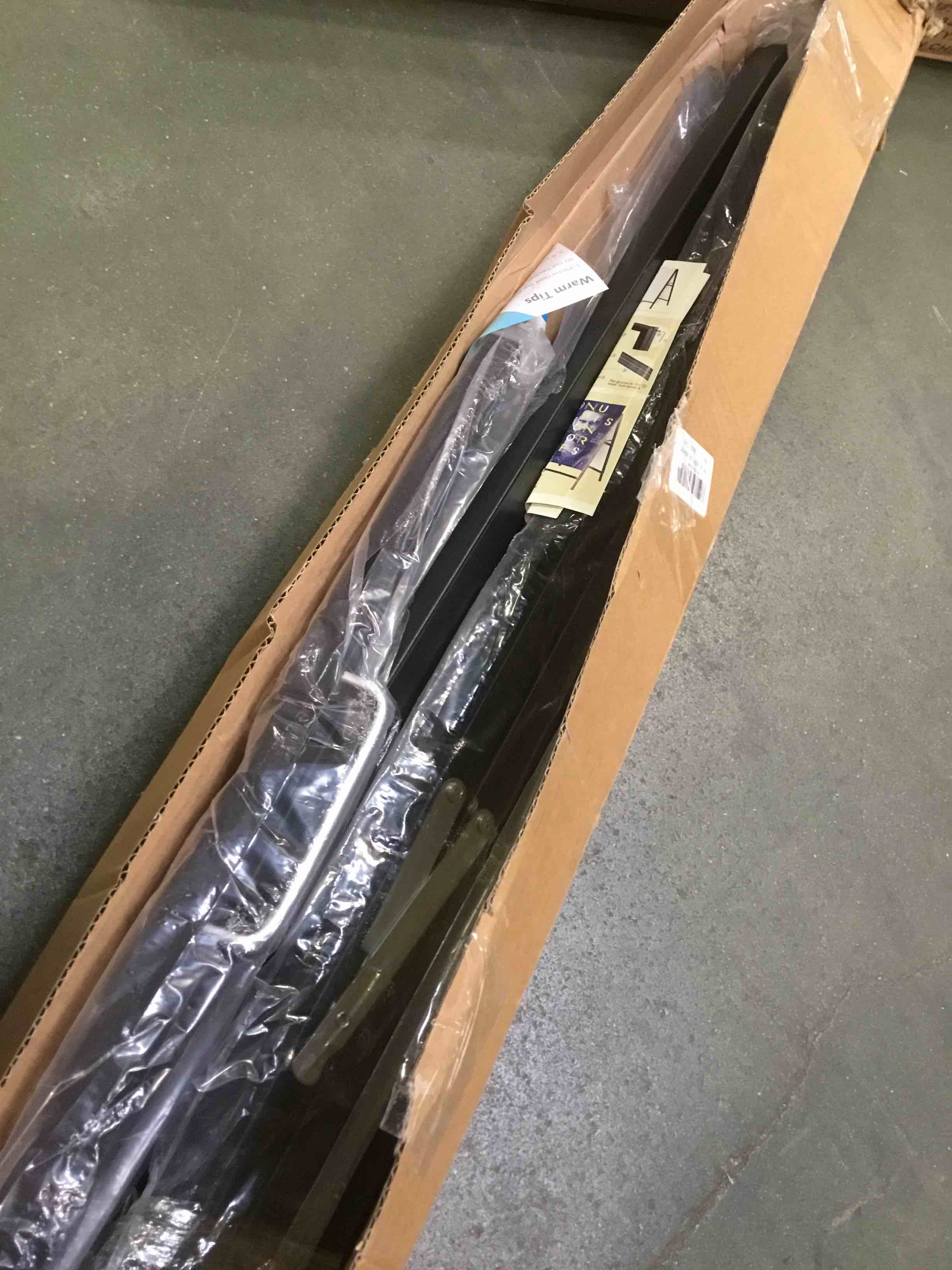 https://s3.amazonaws.com/lotting-images-prod/bidfta/ORG6020683_1710597773676.jpeg