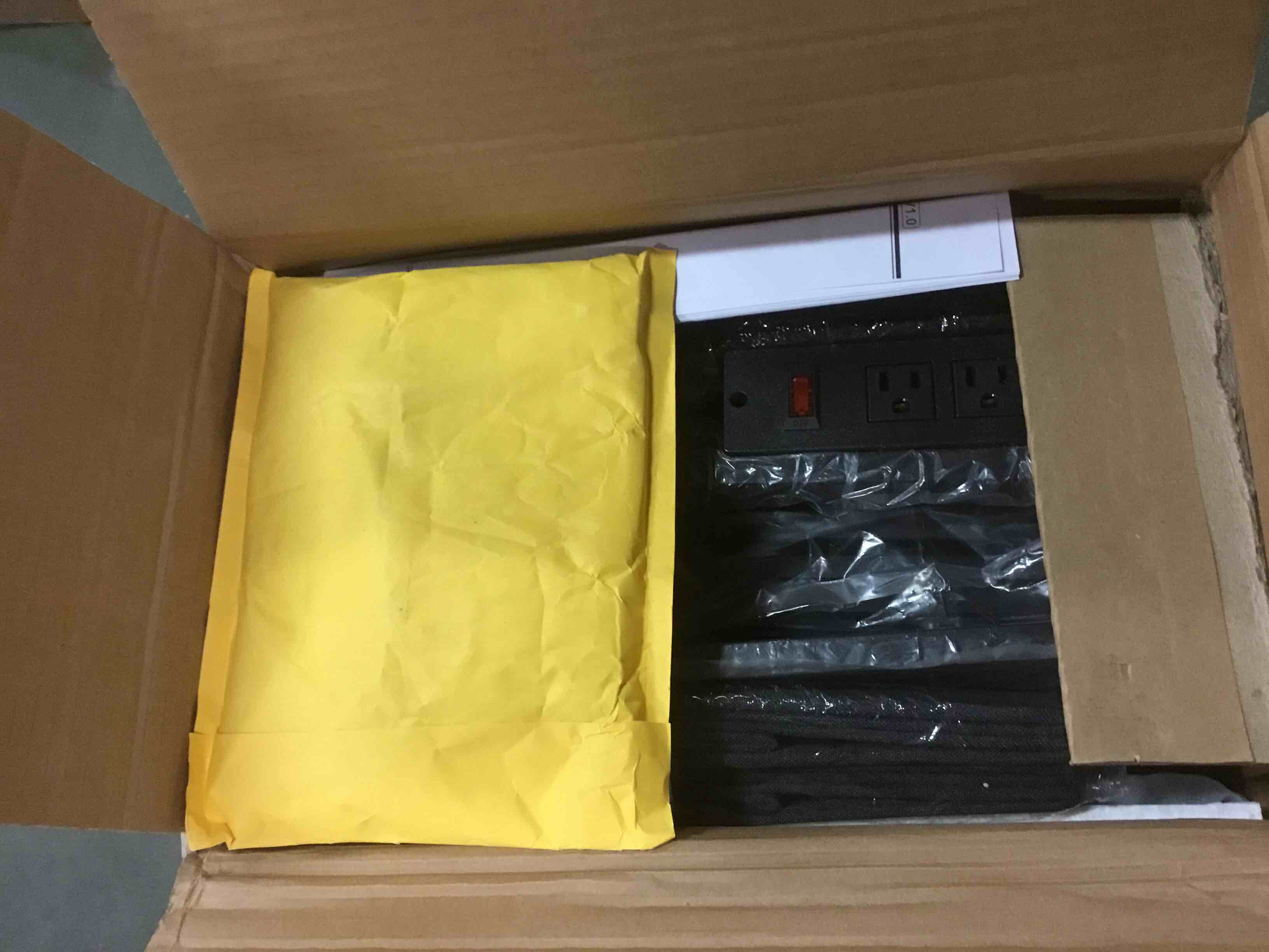 https://s3.amazonaws.com/lotting-images-prod/bidfta/ORG6021056_1710849635689.jpeg