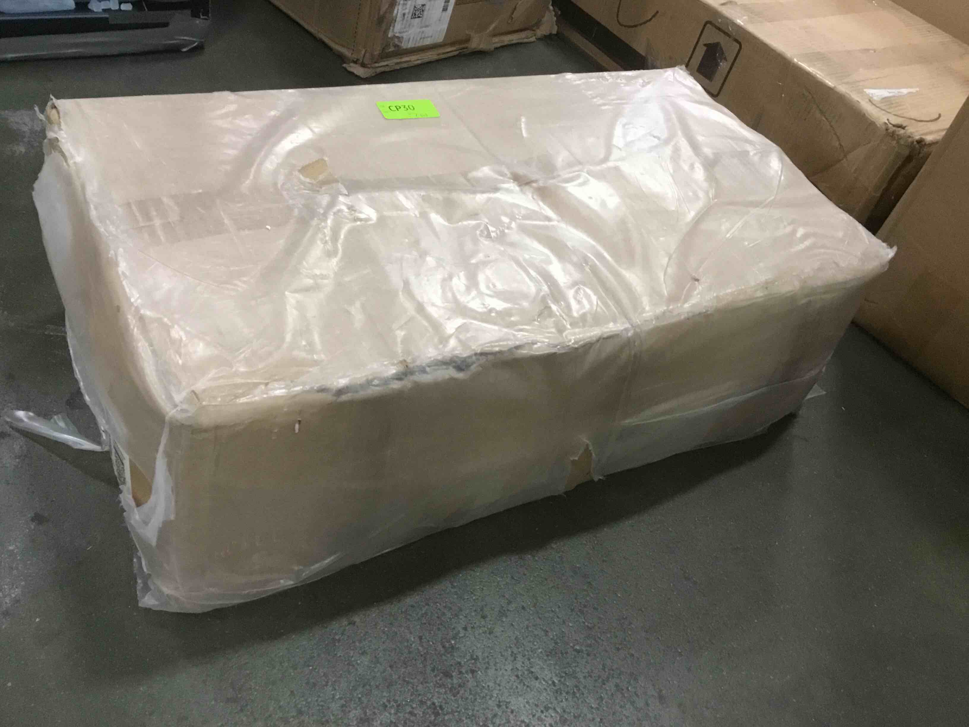 https://s3.amazonaws.com/lotting-images-prod/bidfta/ORG6021238_1710933034571.jpeg