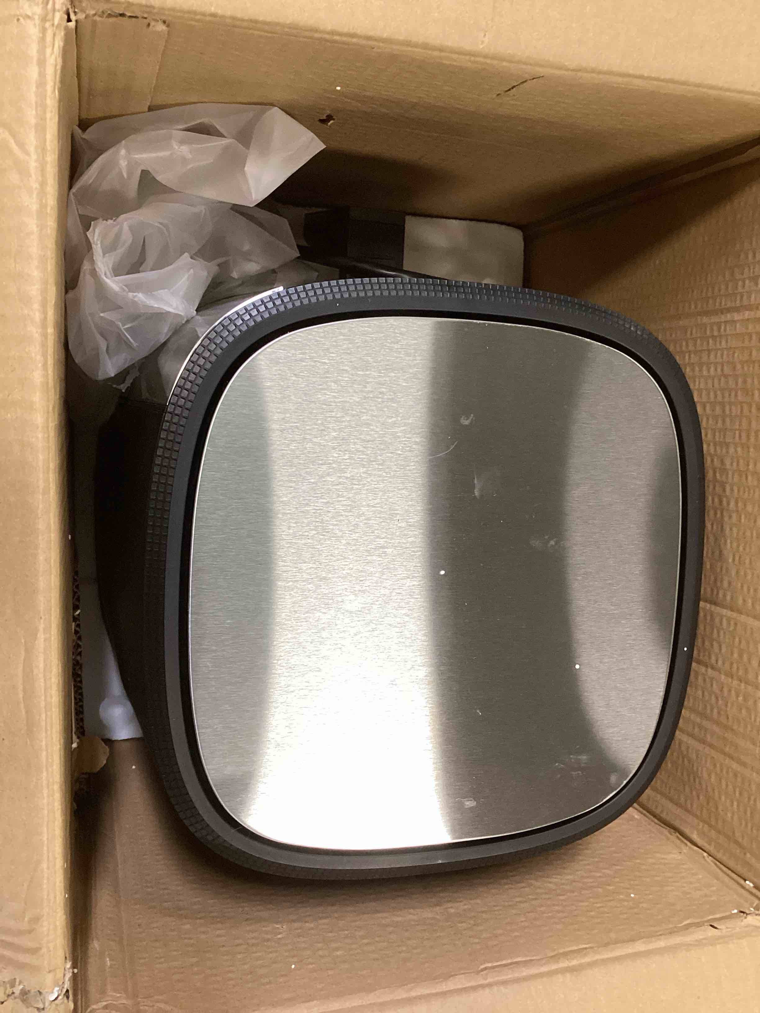 https://s3.amazonaws.com/lotting-images-prod/bidfta/ORG6021442_1710346605074.jpeg