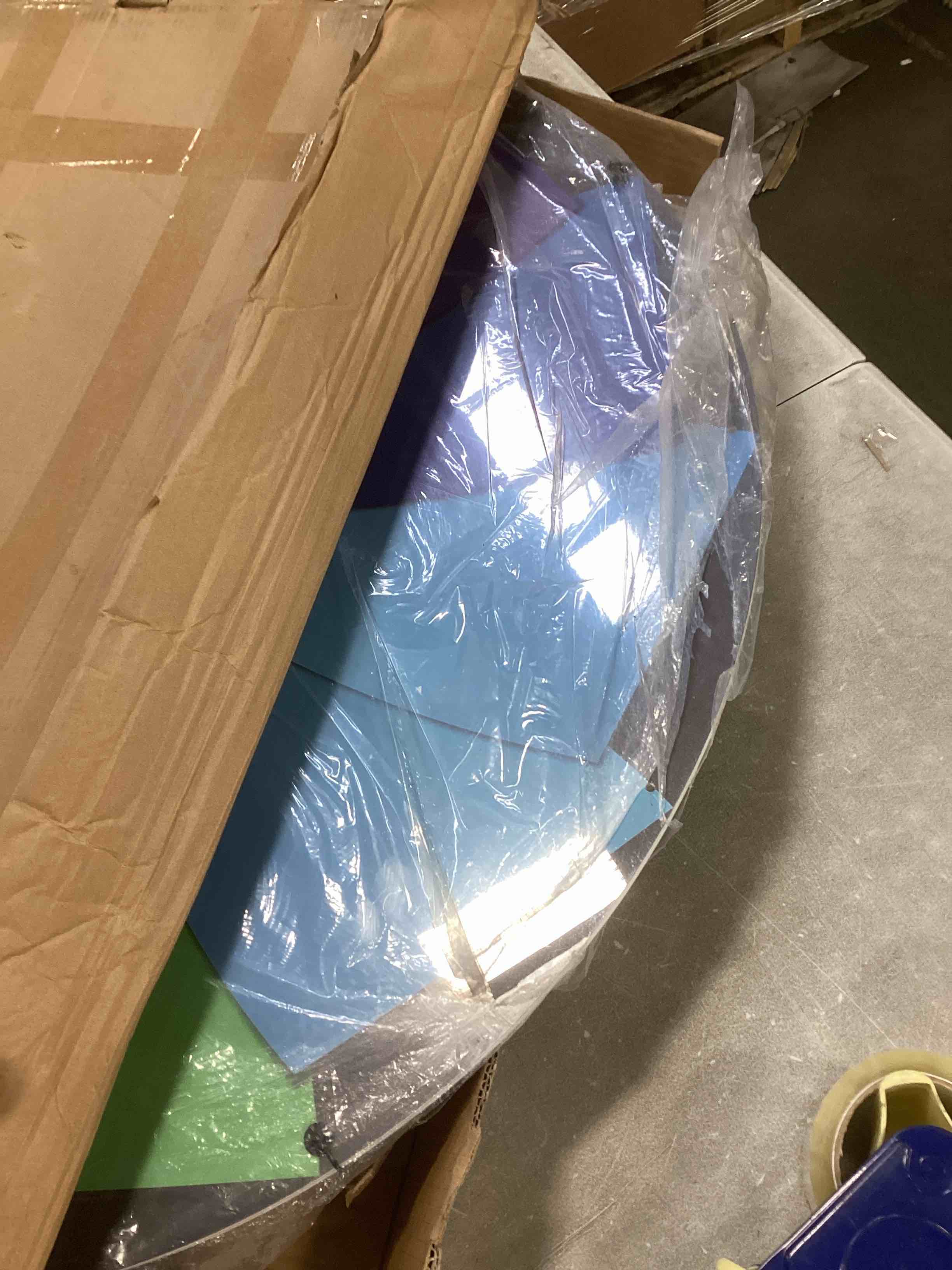 https://s3.amazonaws.com/lotting-images-prod/bidfta/ORG6021580_1710426206802.jpeg
