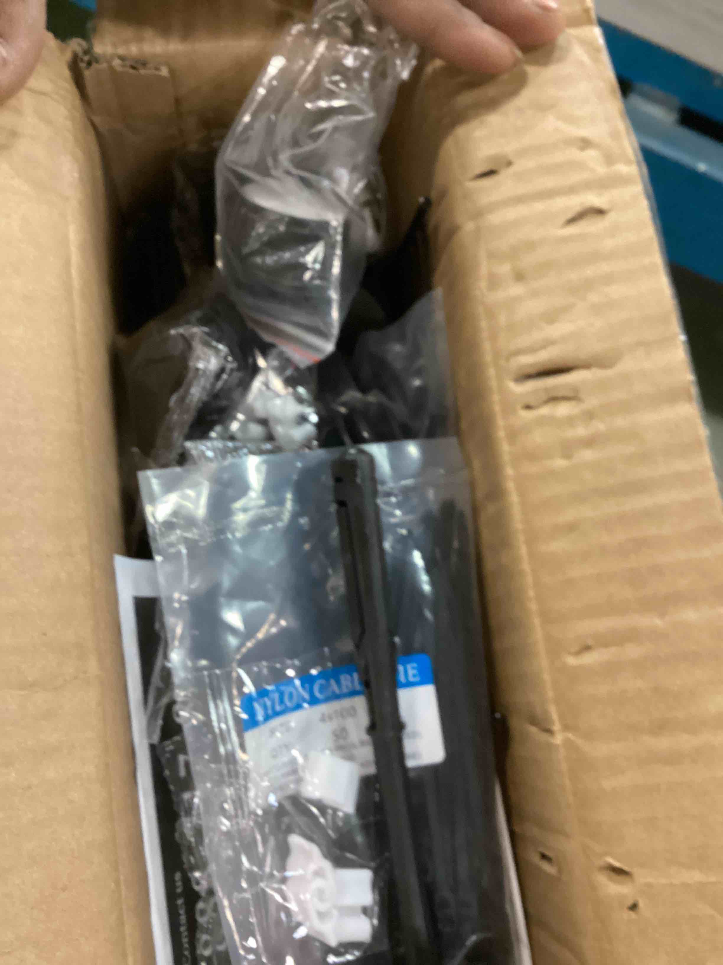 https://s3.amazonaws.com/lotting-images-prod/bidfta/ORG6022103_1710853243845.jpeg