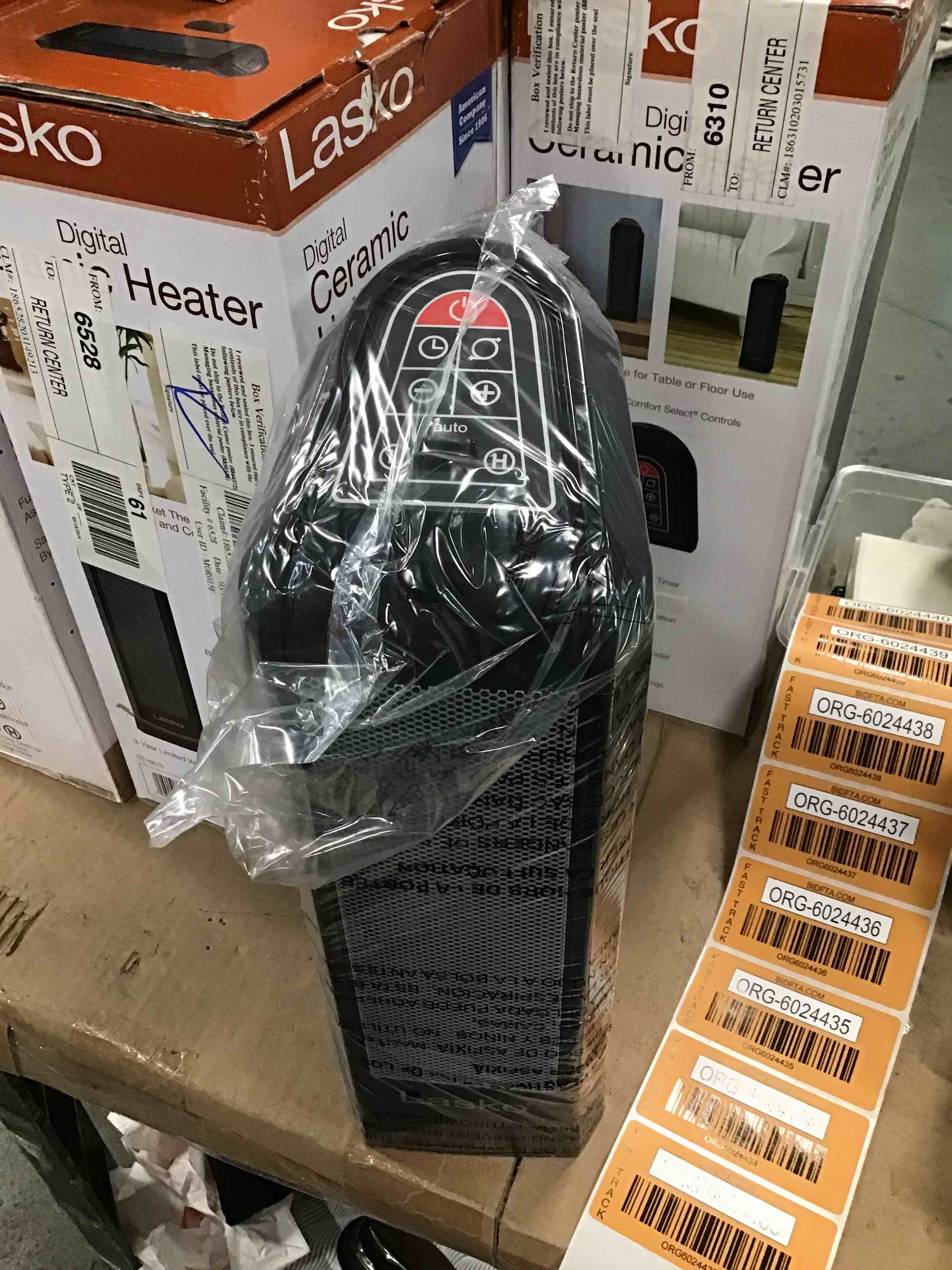 https://s3.amazonaws.com/lotting-images-prod/bidfta/ORG6024435_1712770832817.jpeg