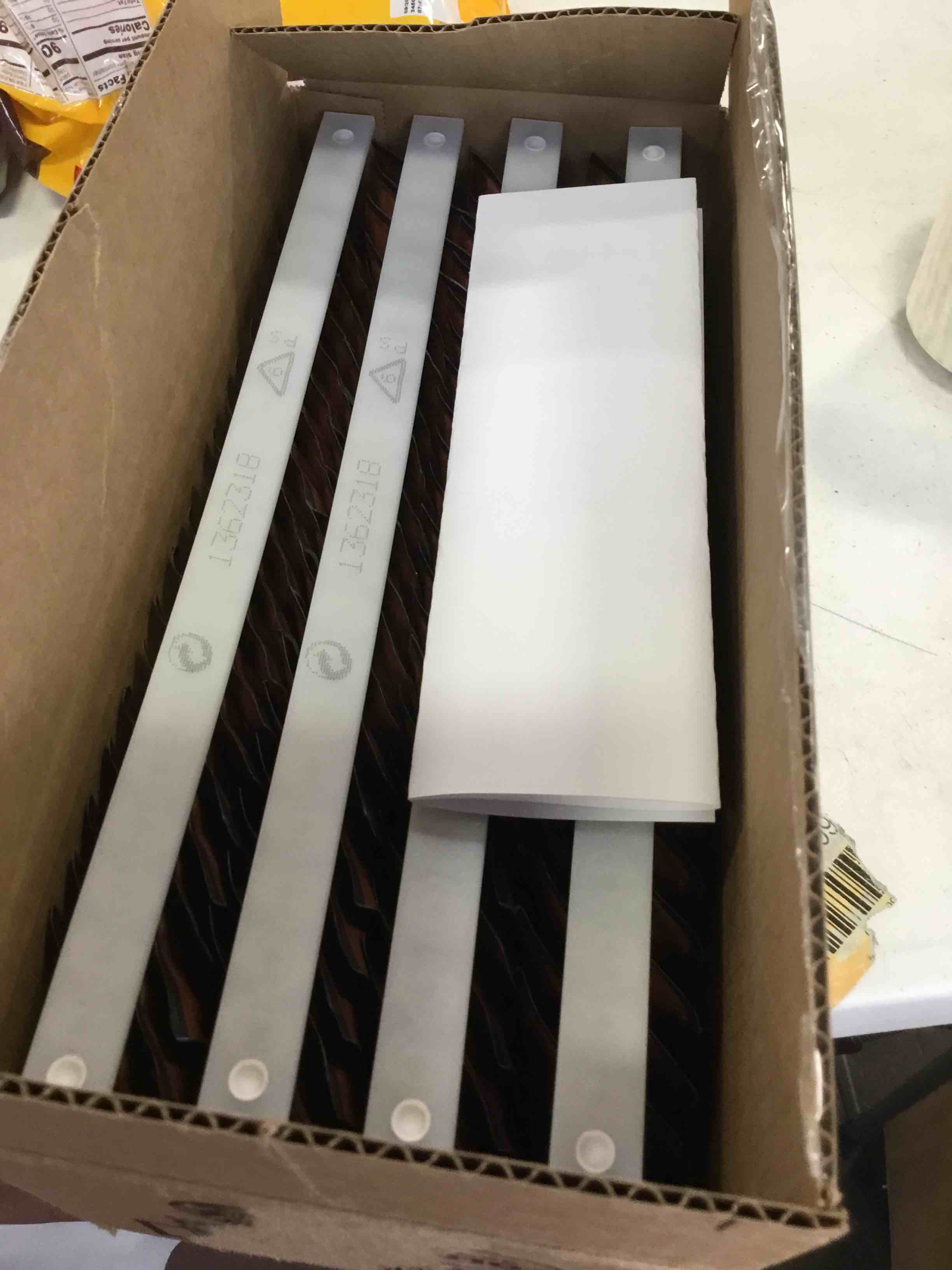 LAV48103 Freshpack Starbucks Pike Place Roast Coffee - Pack of 76