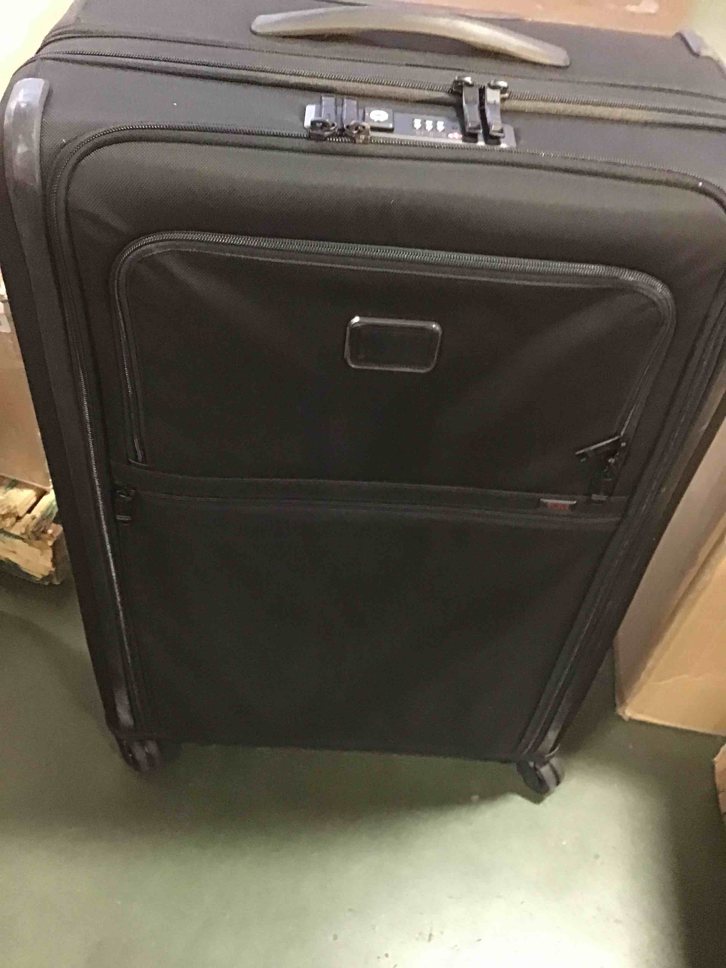 https://s3.amazonaws.com/lotting-images-prod/bidfta/ORG6025381_1711109687252.jpeg