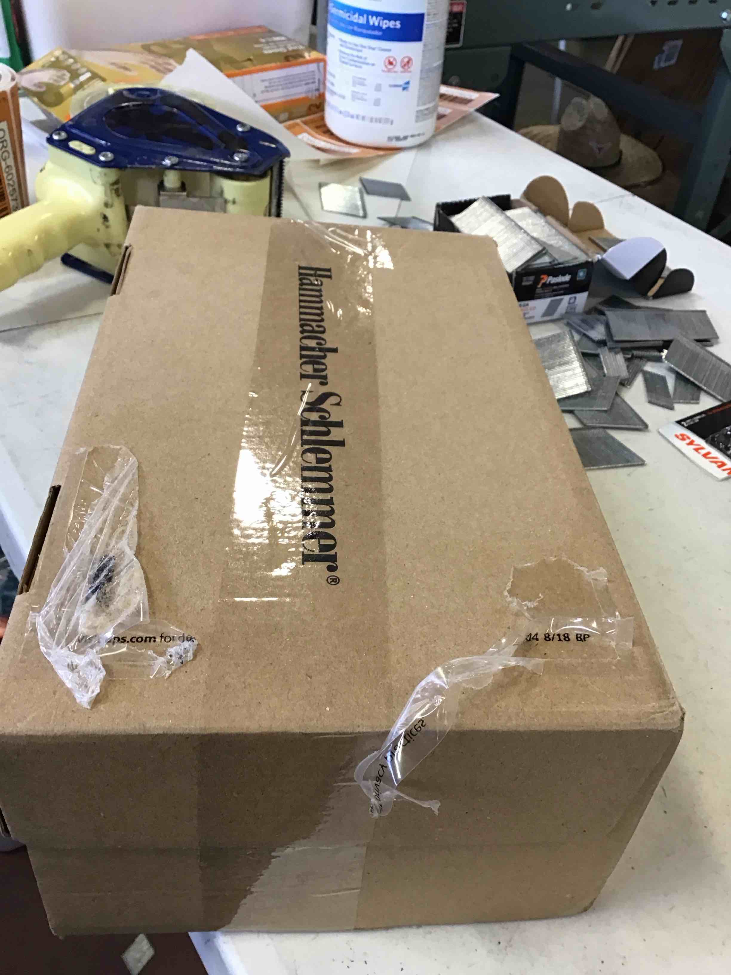 https://s3.amazonaws.com/lotting-images-prod/bidfta/ORG6025738_1711397720526.jpeg