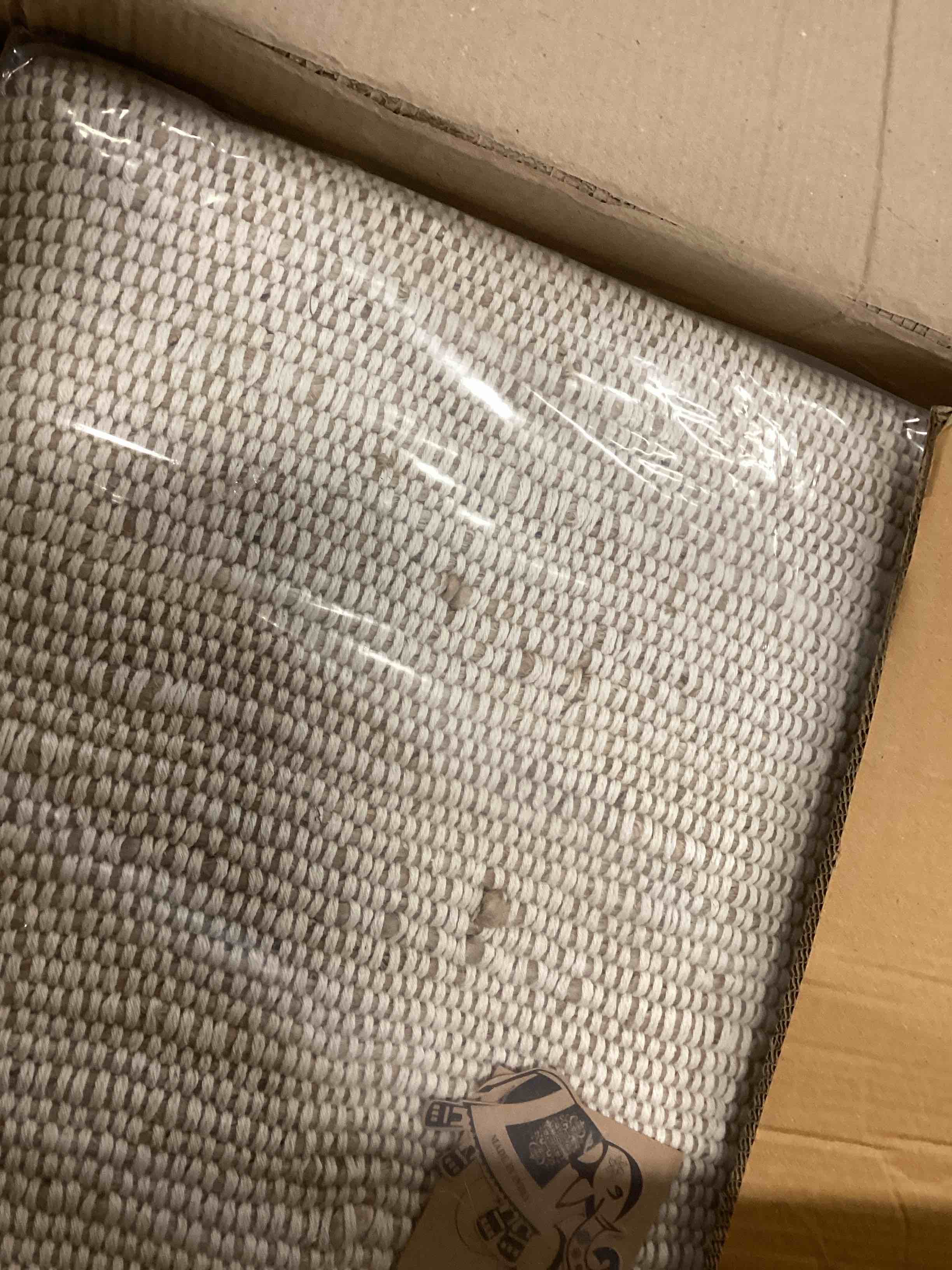 https://s3.amazonaws.com/lotting-images-prod/bidfta/ORG6026024_1711119033623.jpeg