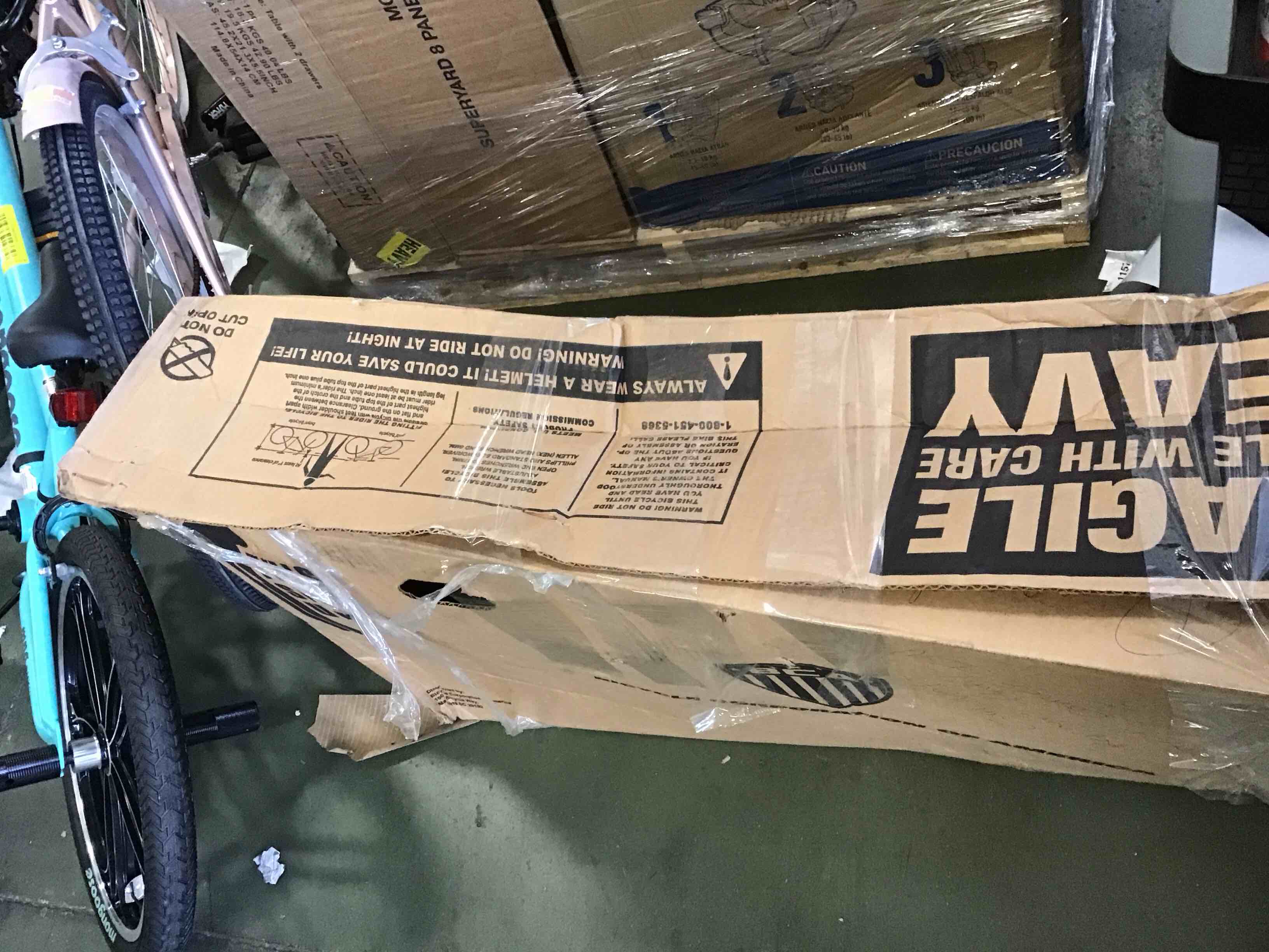 https://s3.amazonaws.com/lotting-images-prod/bidfta/ORG6026466_1711292376618.jpeg