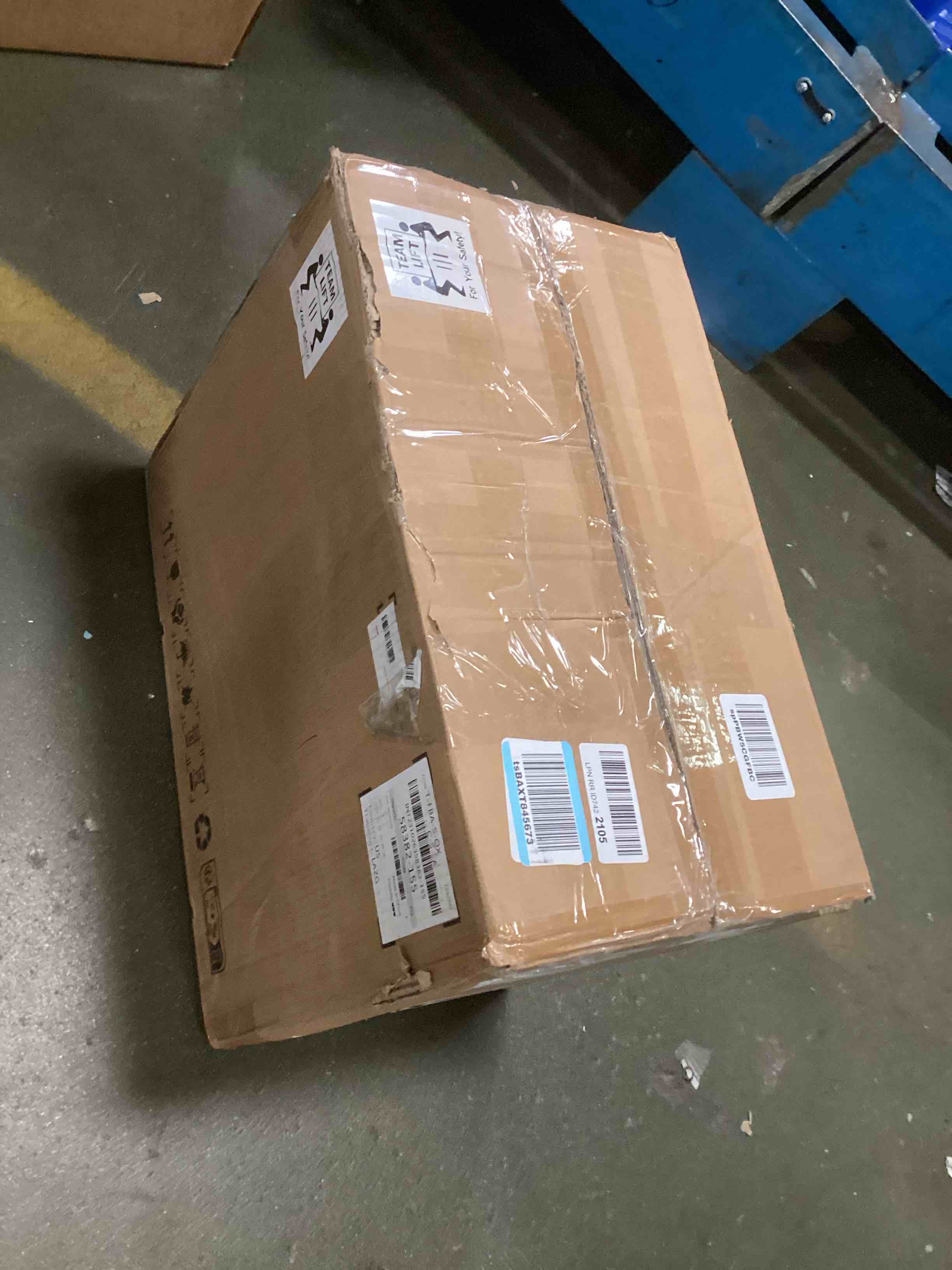 https://s3.amazonaws.com/lotting-images-prod/bidfta/ORG6027159_1711722592026.jpeg