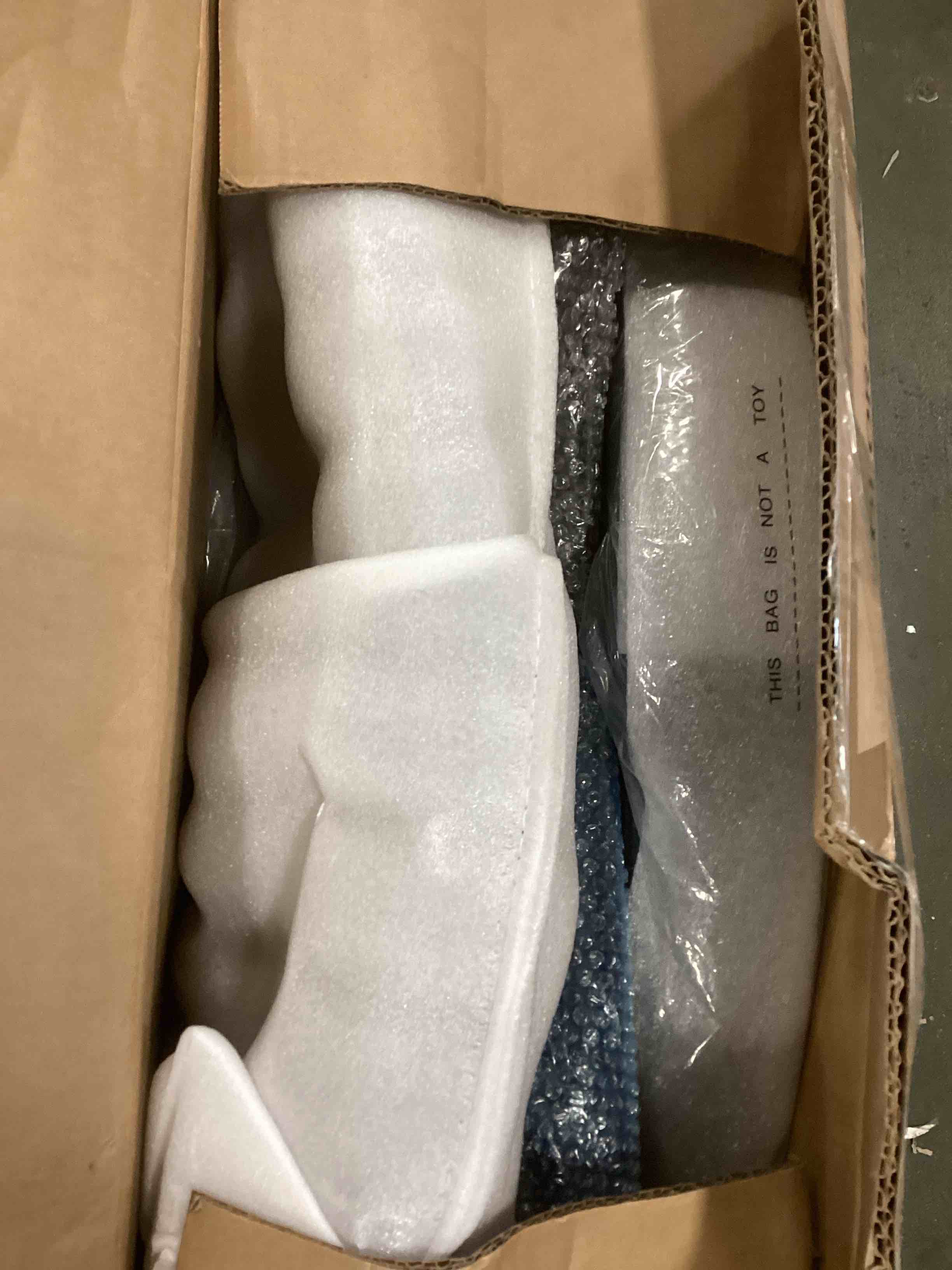 https://s3.amazonaws.com/lotting-images-prod/bidfta/ORG6027167_1711724009780.jpeg