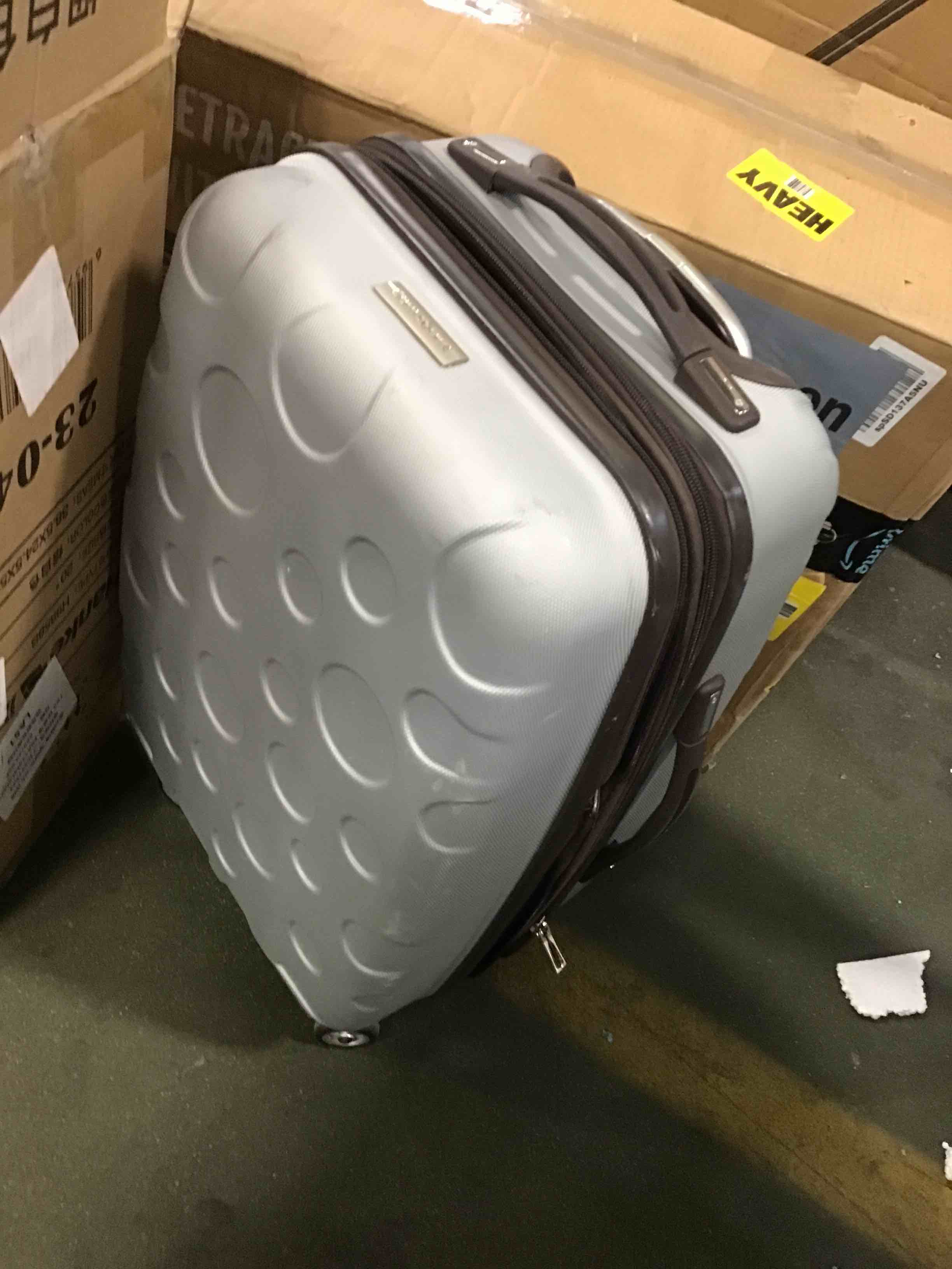 https://s3.amazonaws.com/lotting-images-prod/bidfta/ORG6027399_1711805818217.jpeg