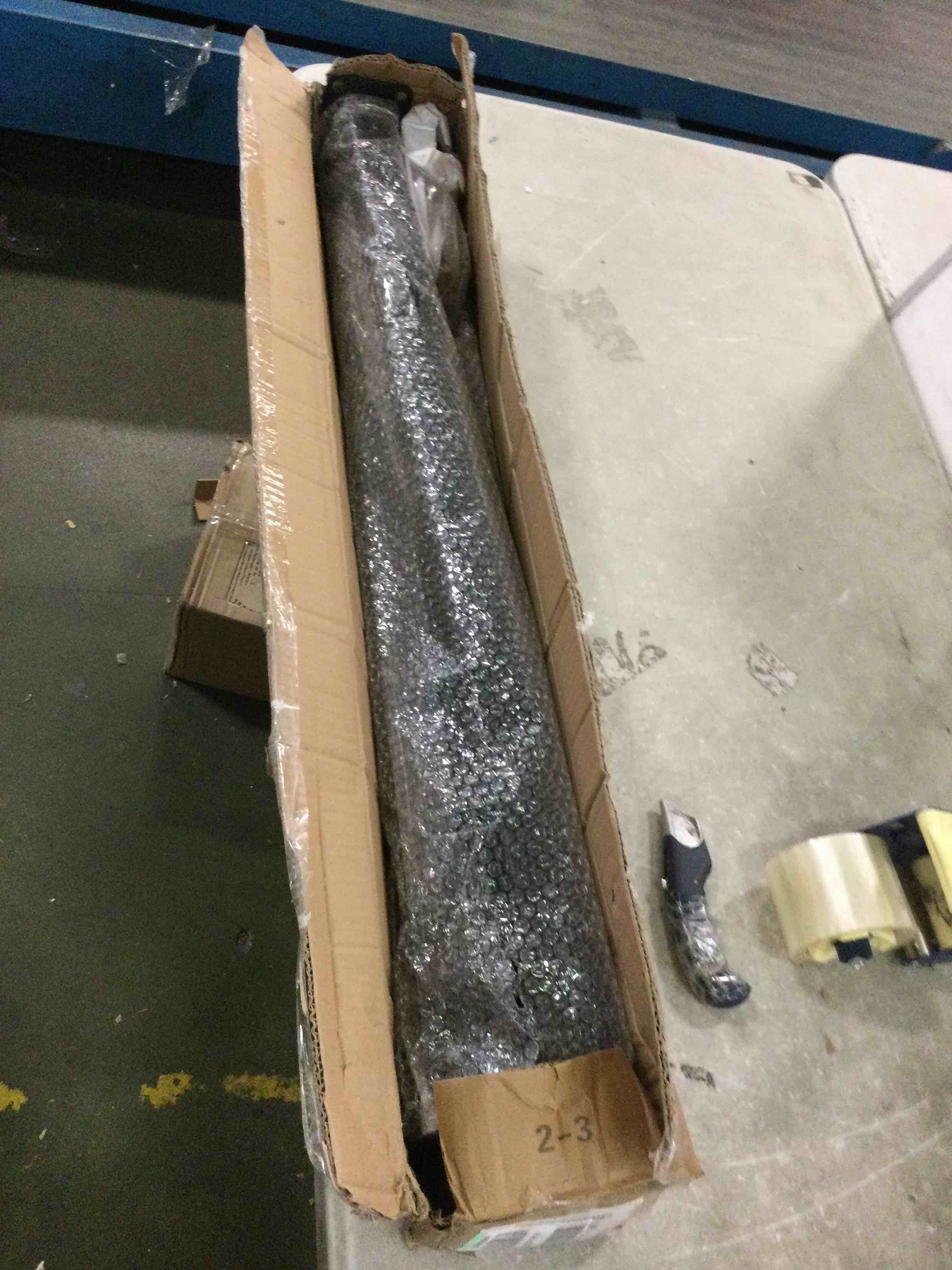 https://s3.amazonaws.com/lotting-images-prod/bidfta/ORG6027542_1711128187102.jpeg