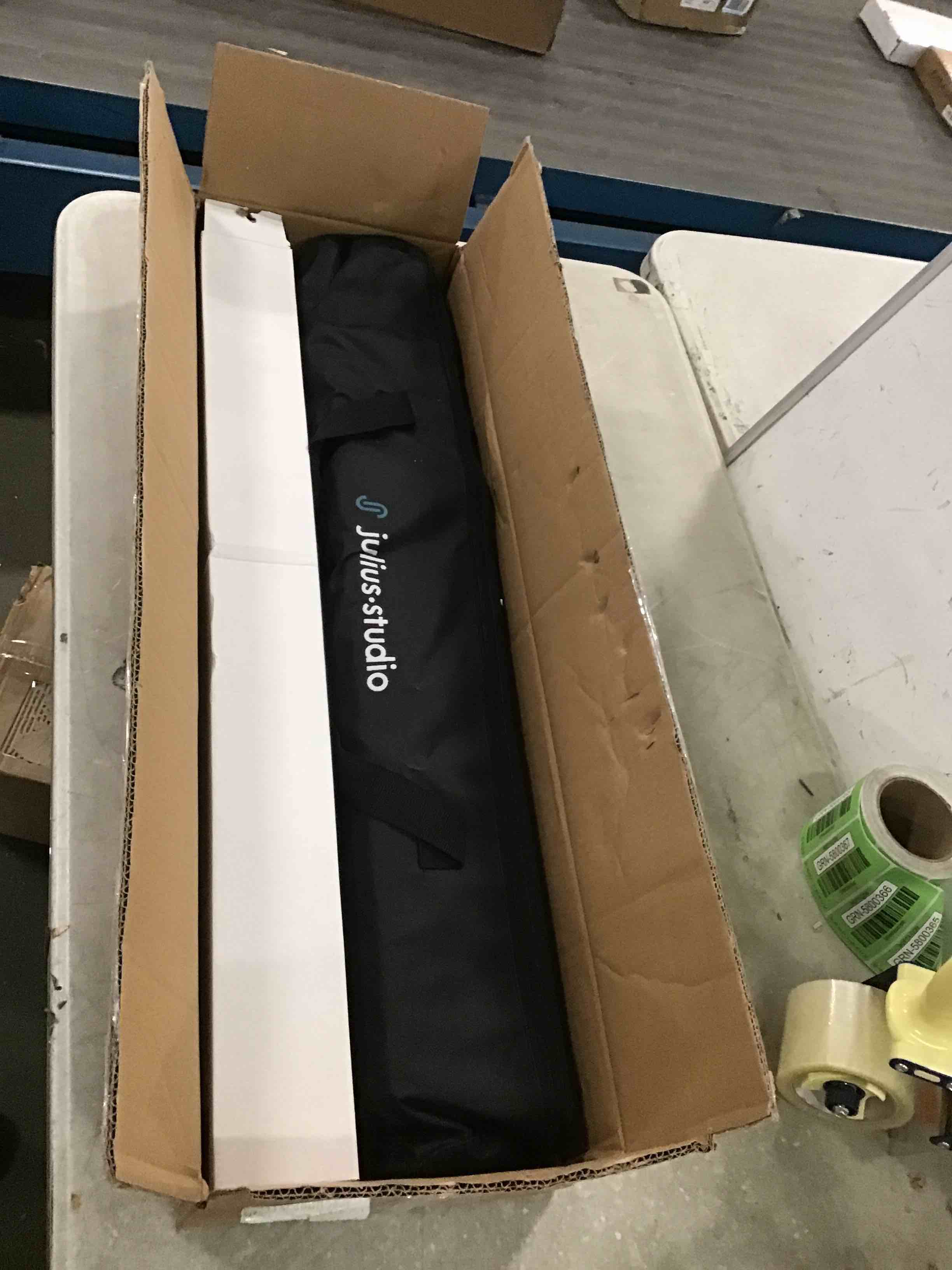 https://s3.amazonaws.com/lotting-images-prod/bidfta/ORG6027609_1711137149337.jpeg