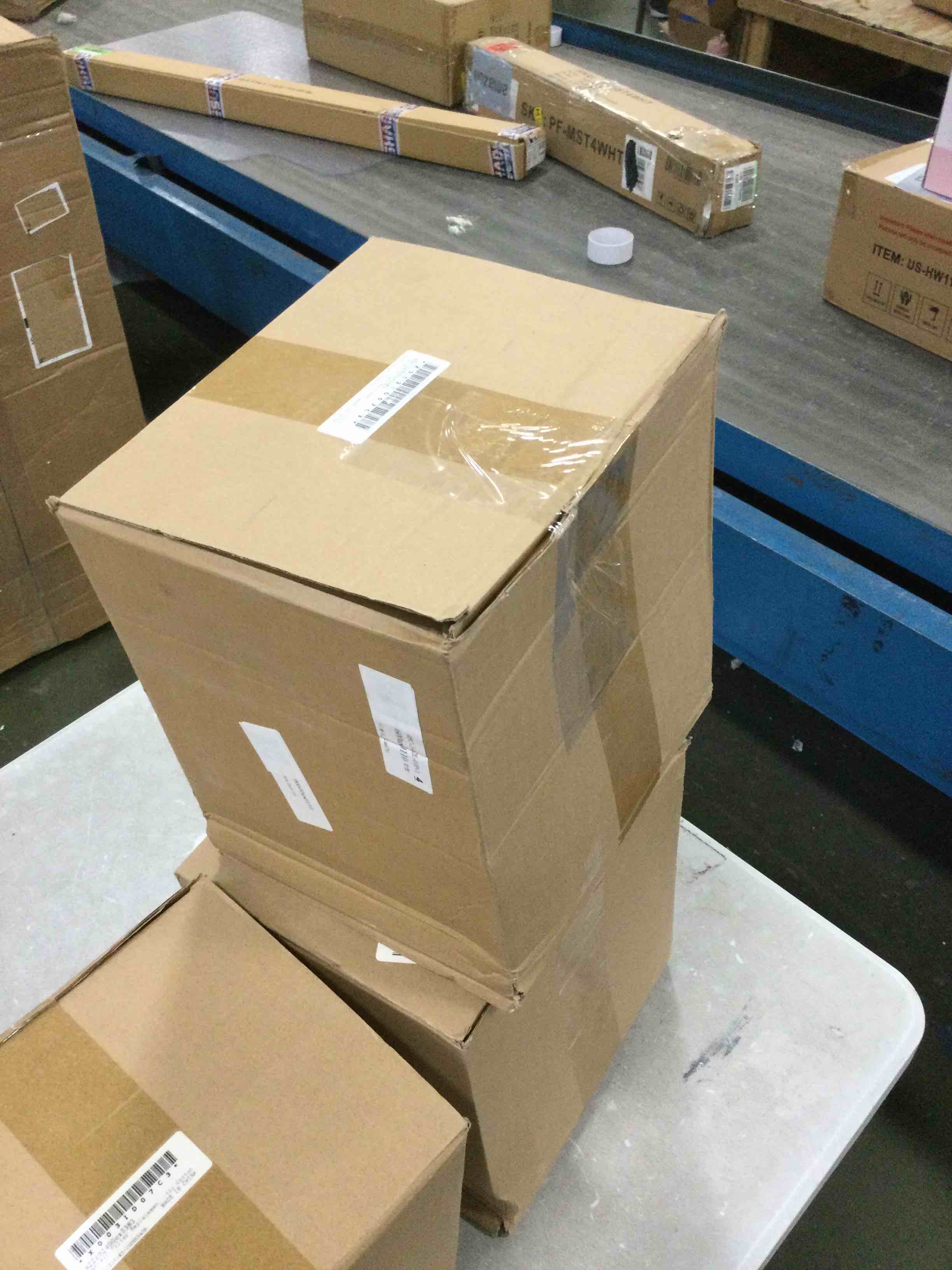 https://s3.amazonaws.com/lotting-images-prod/bidfta/ORG6028112_1711555199526.jpeg