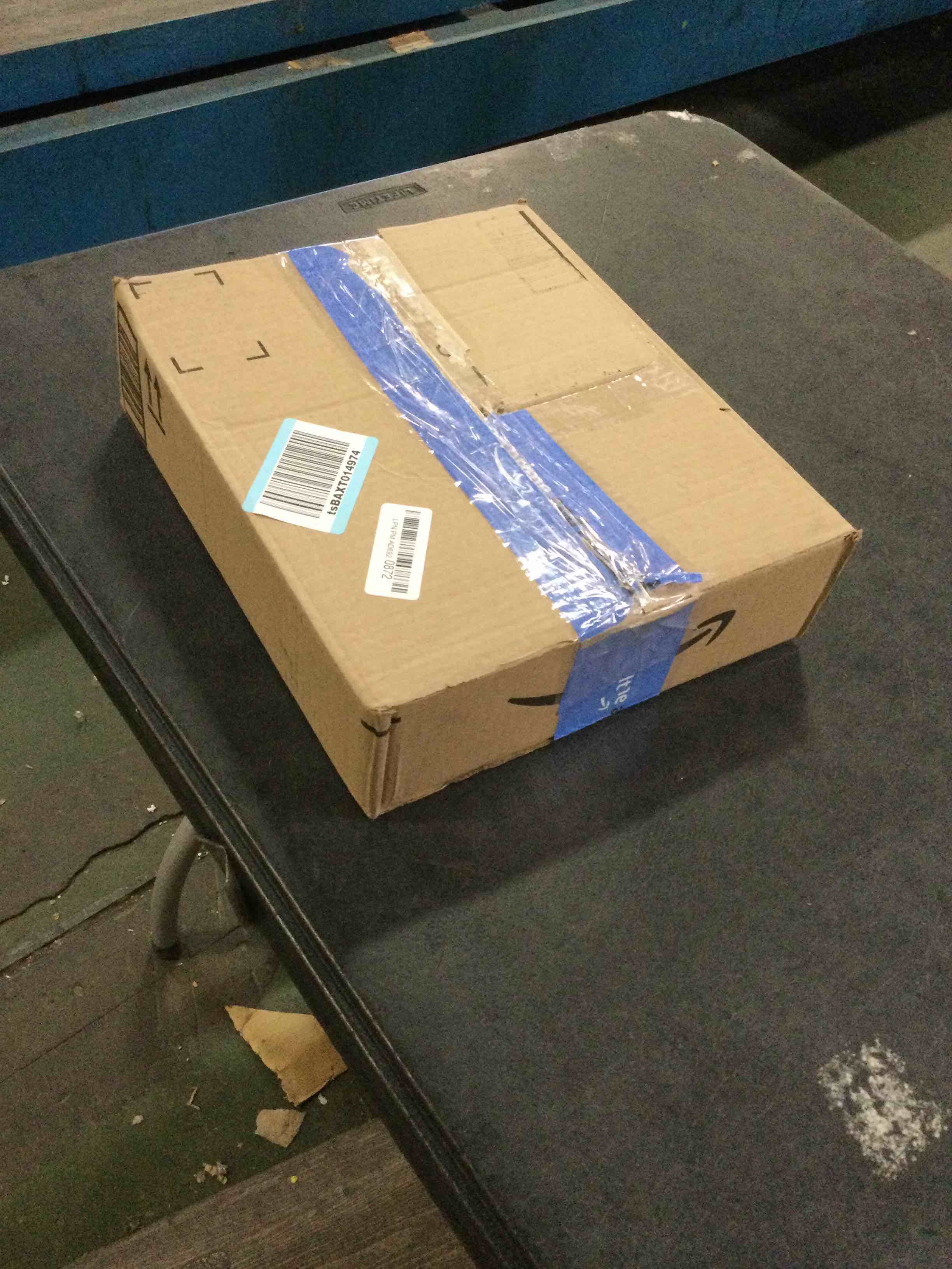 https://s3.amazonaws.com/lotting-images-prod/bidfta/ORG6028325_1711642747062.jpeg