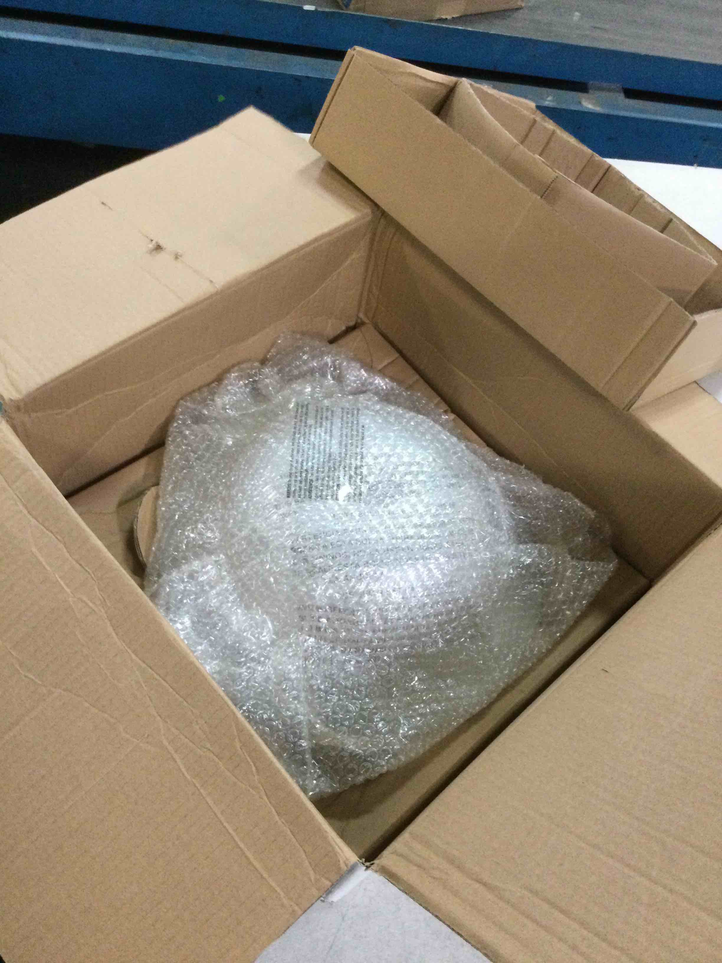 https://s3.amazonaws.com/lotting-images-prod/bidfta/ORG6028451_1711719600293.jpeg