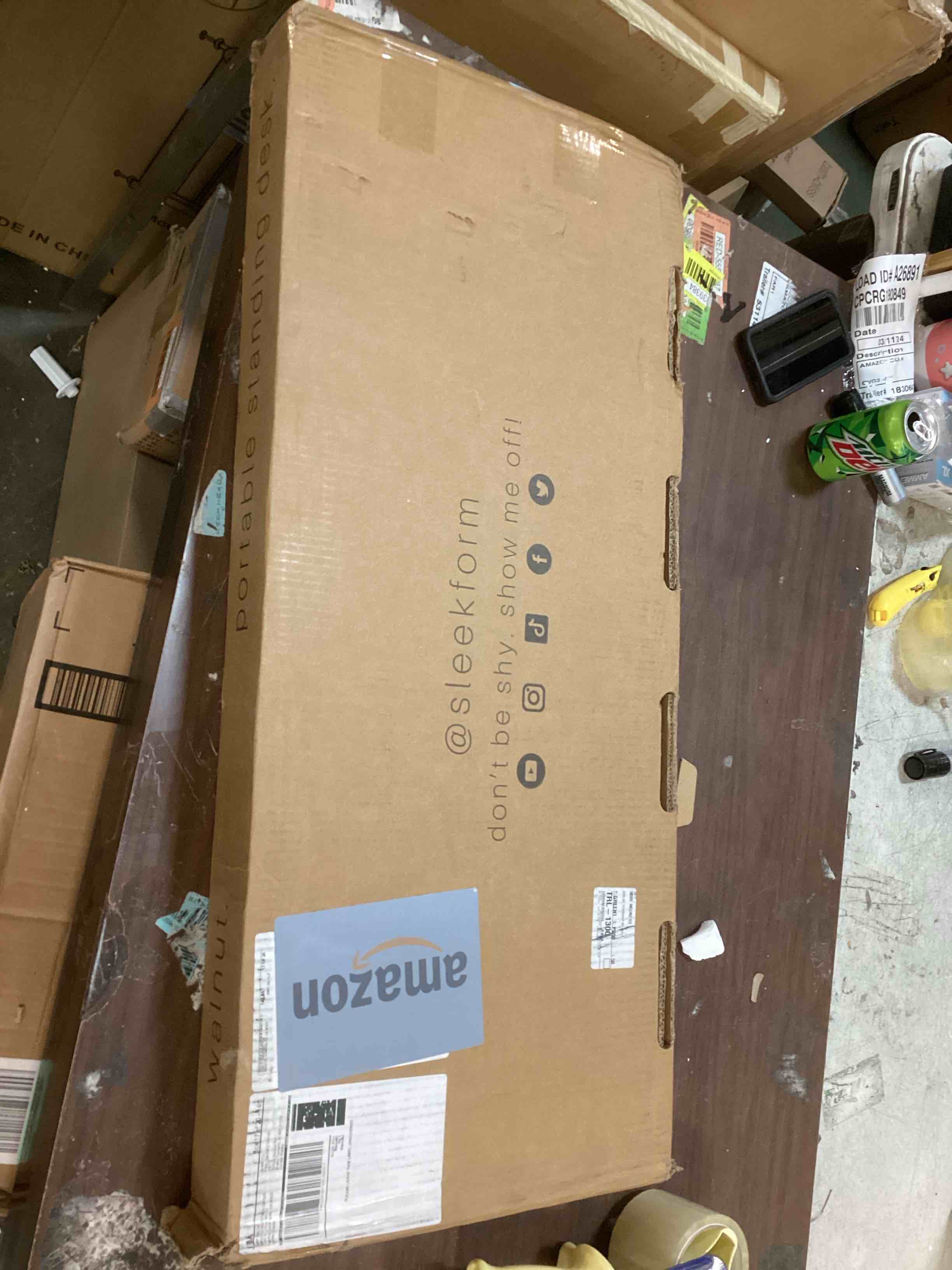 https://s3.amazonaws.com/lotting-images-prod/bidfta/ORG6029138_1710792338399.jpeg