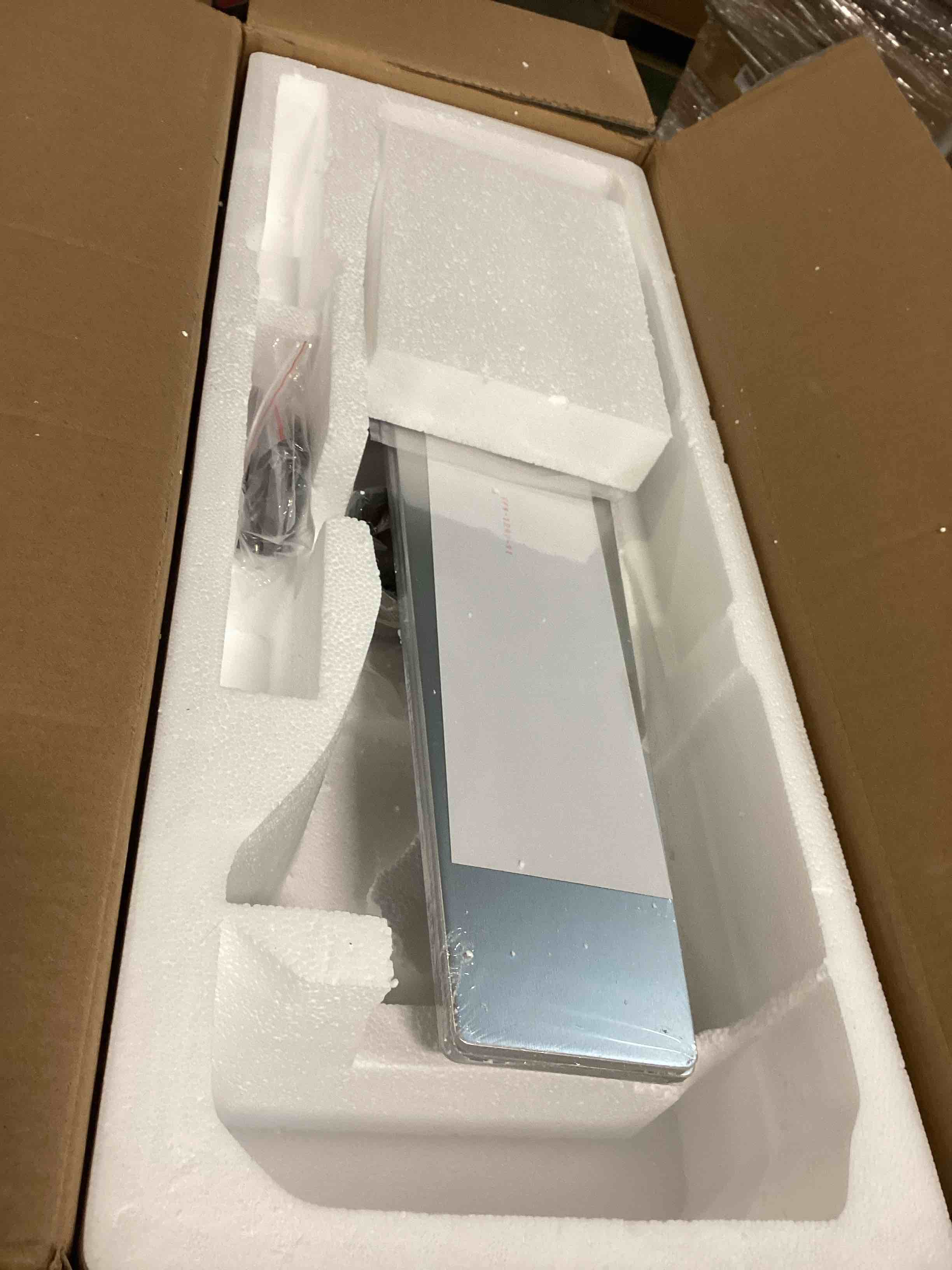 https://s3.amazonaws.com/lotting-images-prod/bidfta/ORG6029333_1711458709104.jpeg