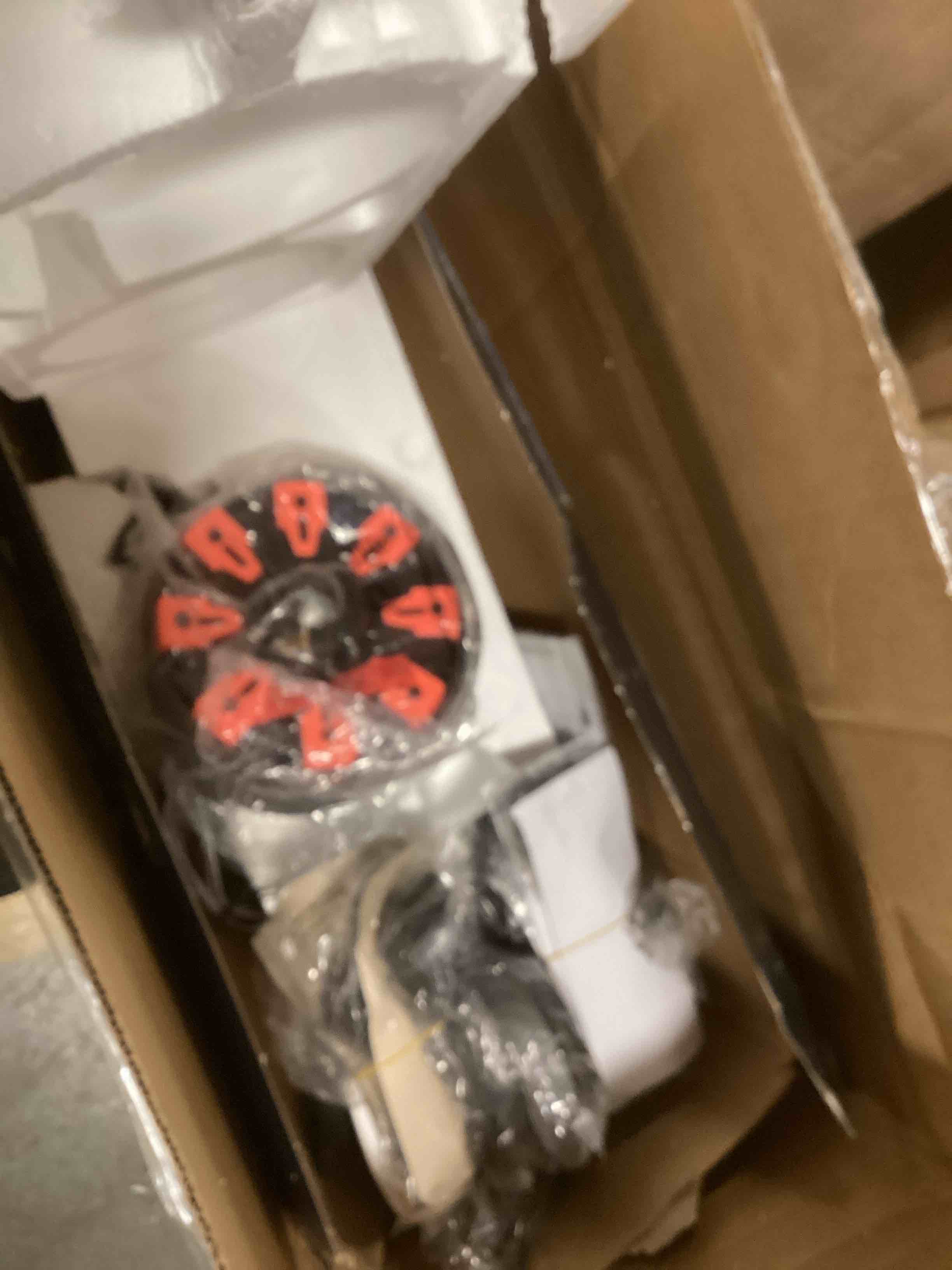 https://s3.amazonaws.com/lotting-images-prod/bidfta/ORG6030263_1712065006312.jpeg