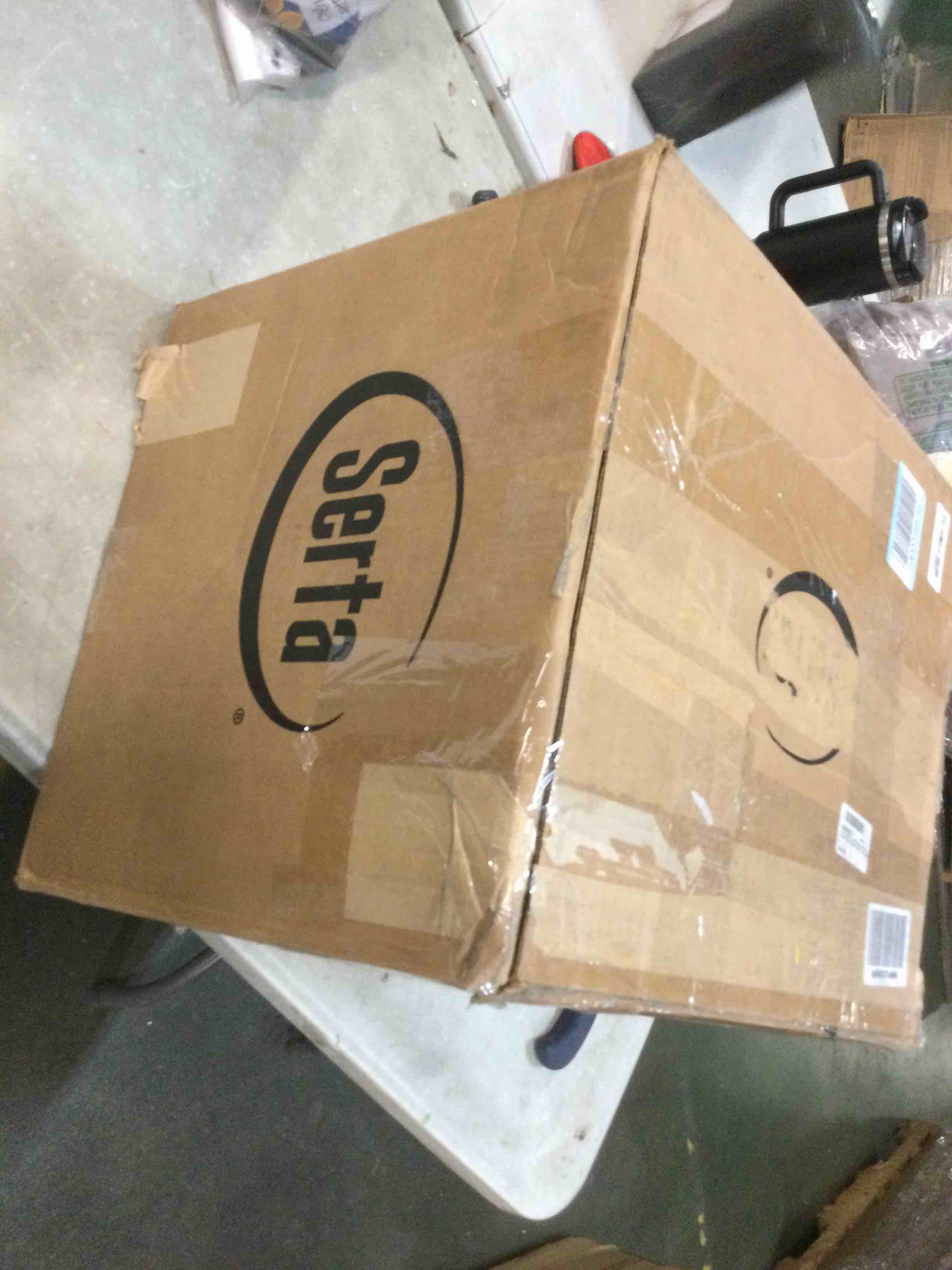 https://s3.amazonaws.com/lotting-images-prod/bidfta/ORG6031605_1711192822324.jpeg