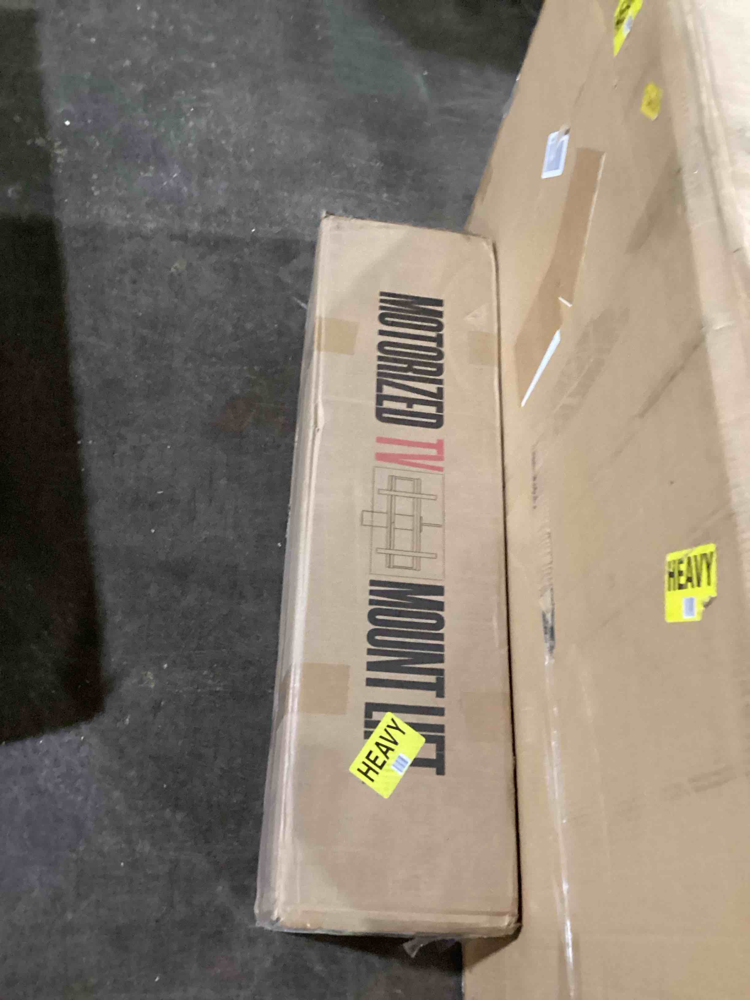 https://s3.amazonaws.com/lotting-images-prod/bidfta/ORG6032521_1721836177658.jpeg