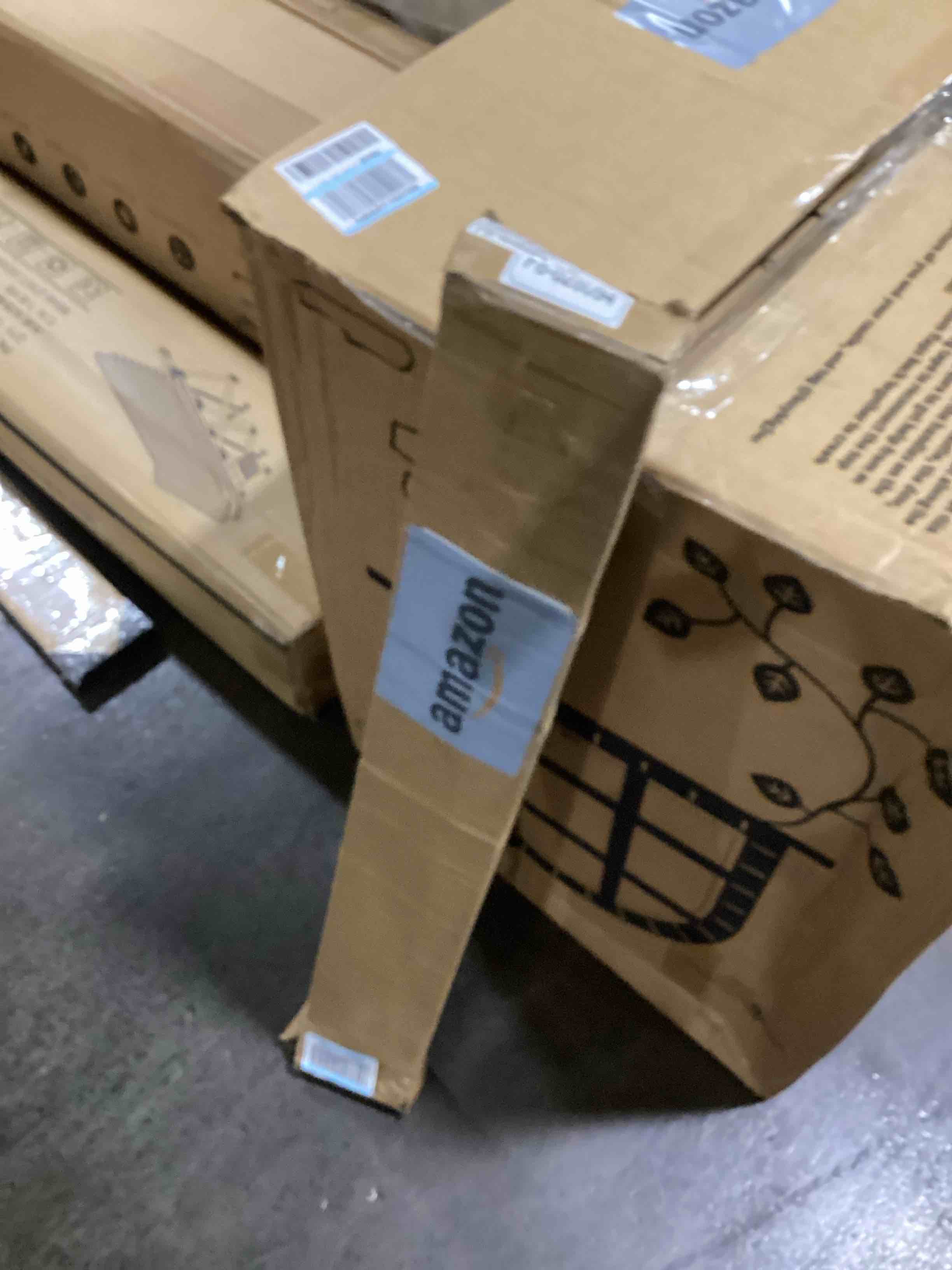https://s3.amazonaws.com/lotting-images-prod/bidfta/ORG6032552_1721841153321.jpeg