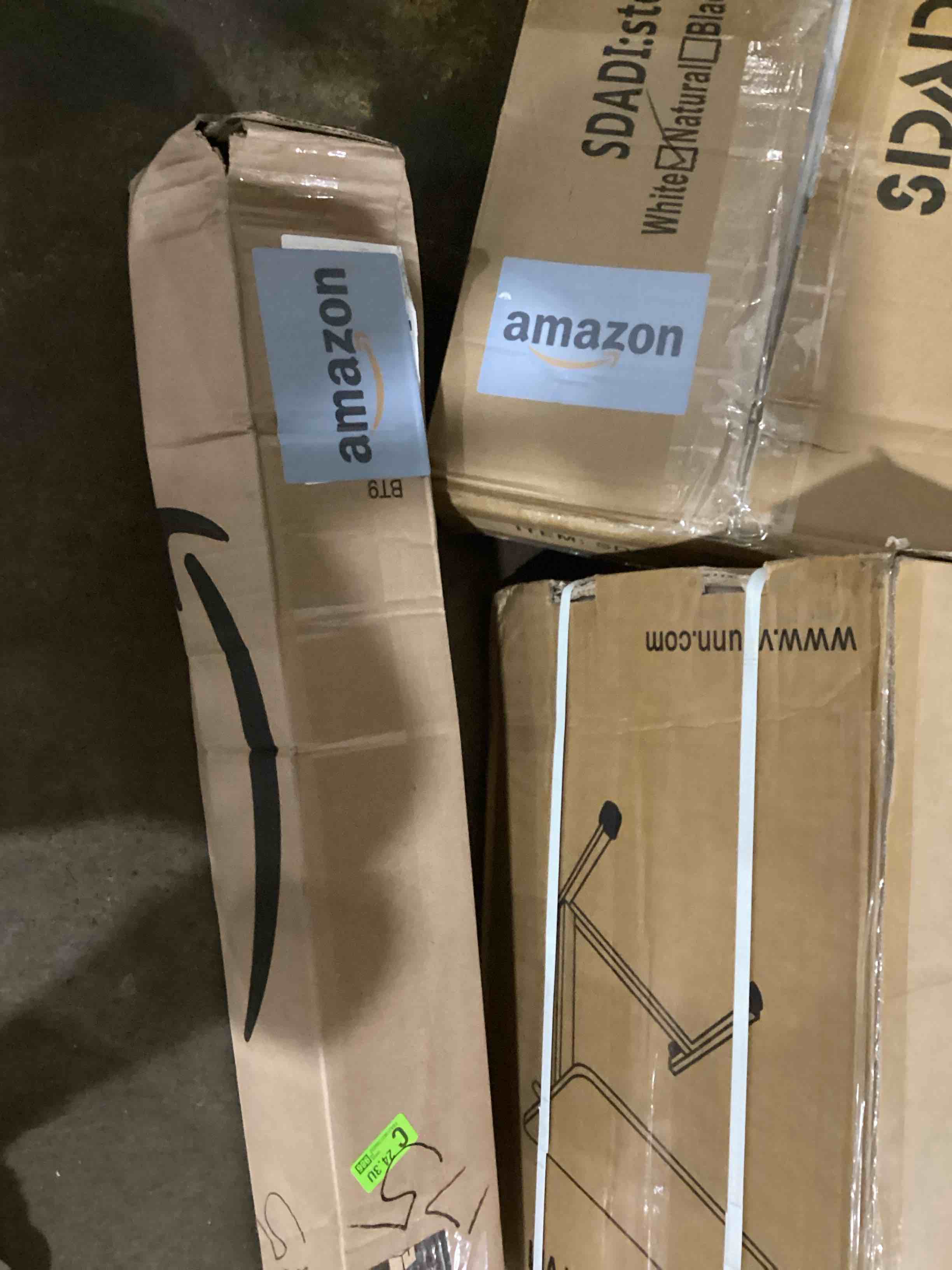 https://s3.amazonaws.com/lotting-images-prod/bidfta/ORG6033485_1720453064763.jpeg