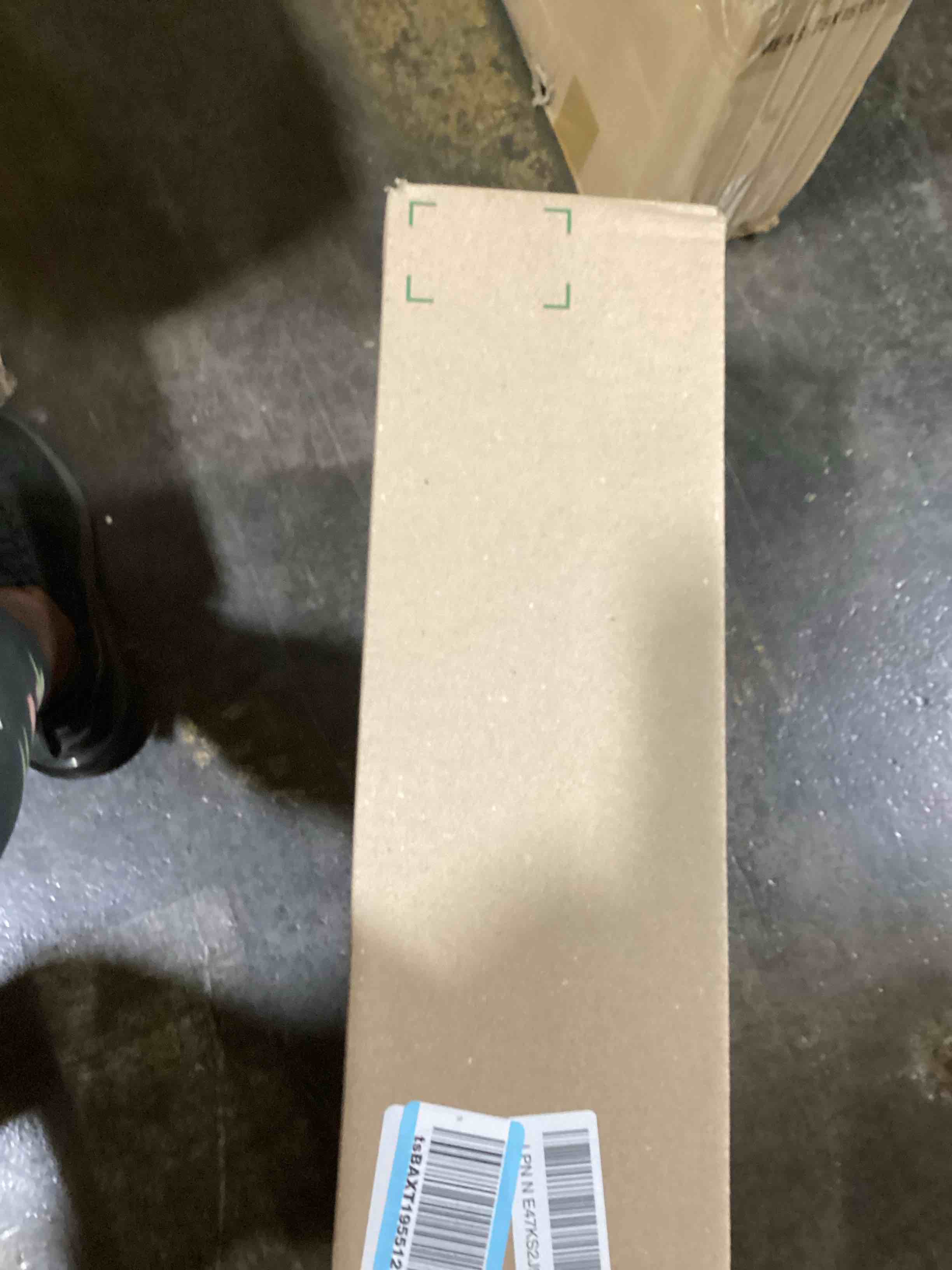 https://s3.amazonaws.com/lotting-images-prod/bidfta/ORG6035362_1721401831568.jpeg