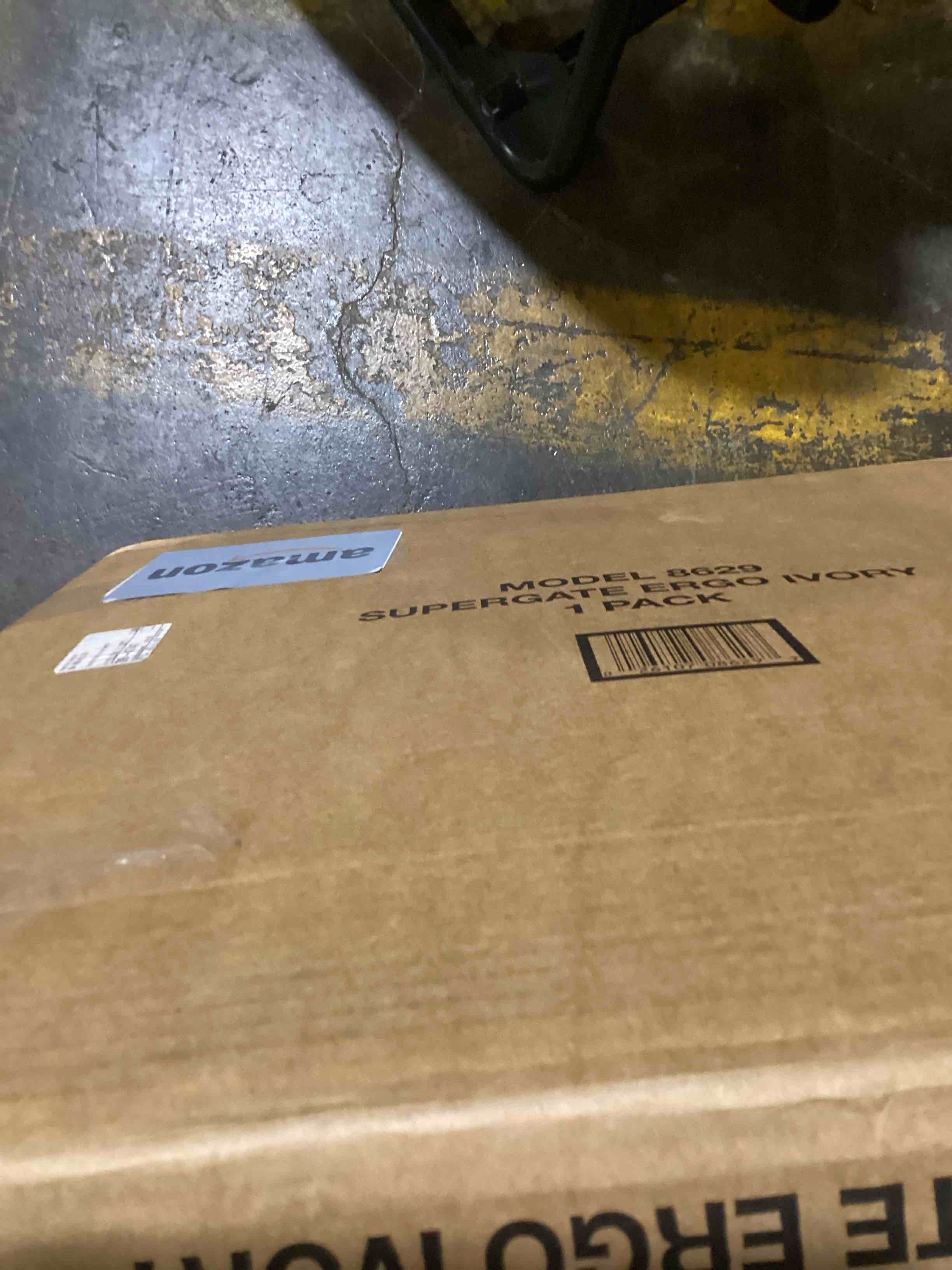 https://s3.amazonaws.com/lotting-images-prod/bidfta/ORG6035388_1721407181884.jpeg