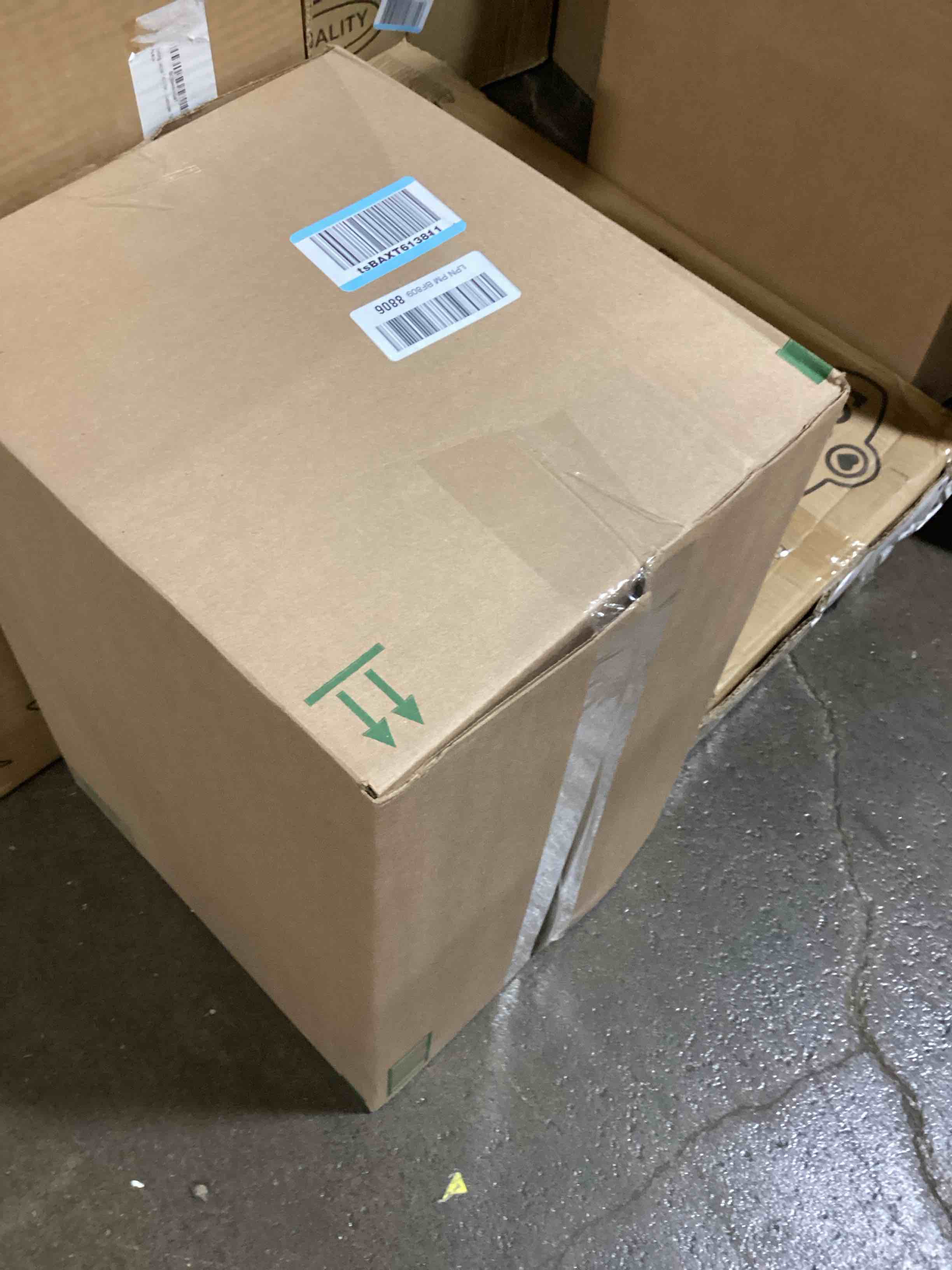 https://s3.amazonaws.com/lotting-images-prod/bidfta/ORG6037368_1722443806100.jpeg