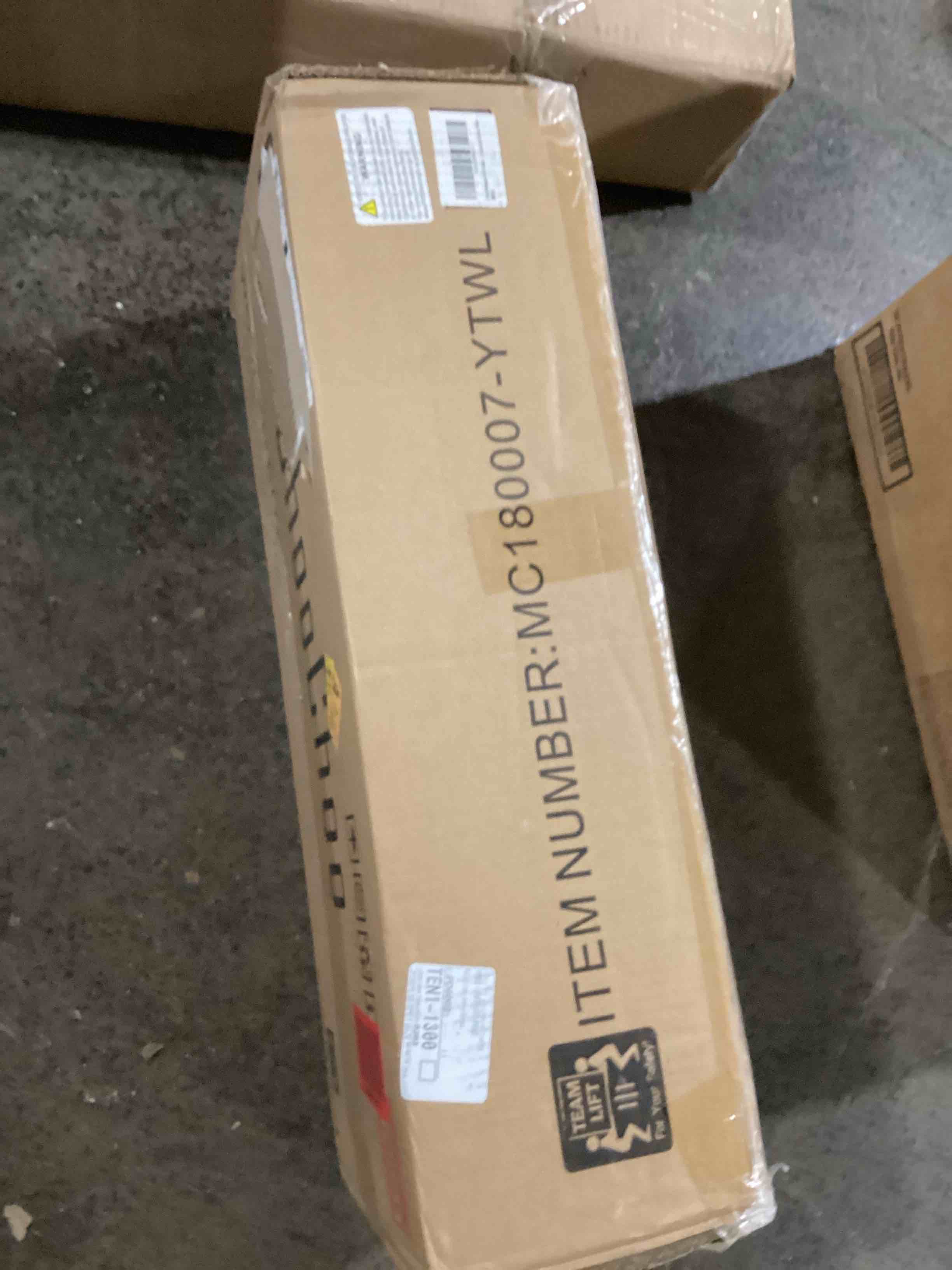 https://s3.amazonaws.com/lotting-images-prod/bidfta/ORG6037392_1722445929263.jpeg