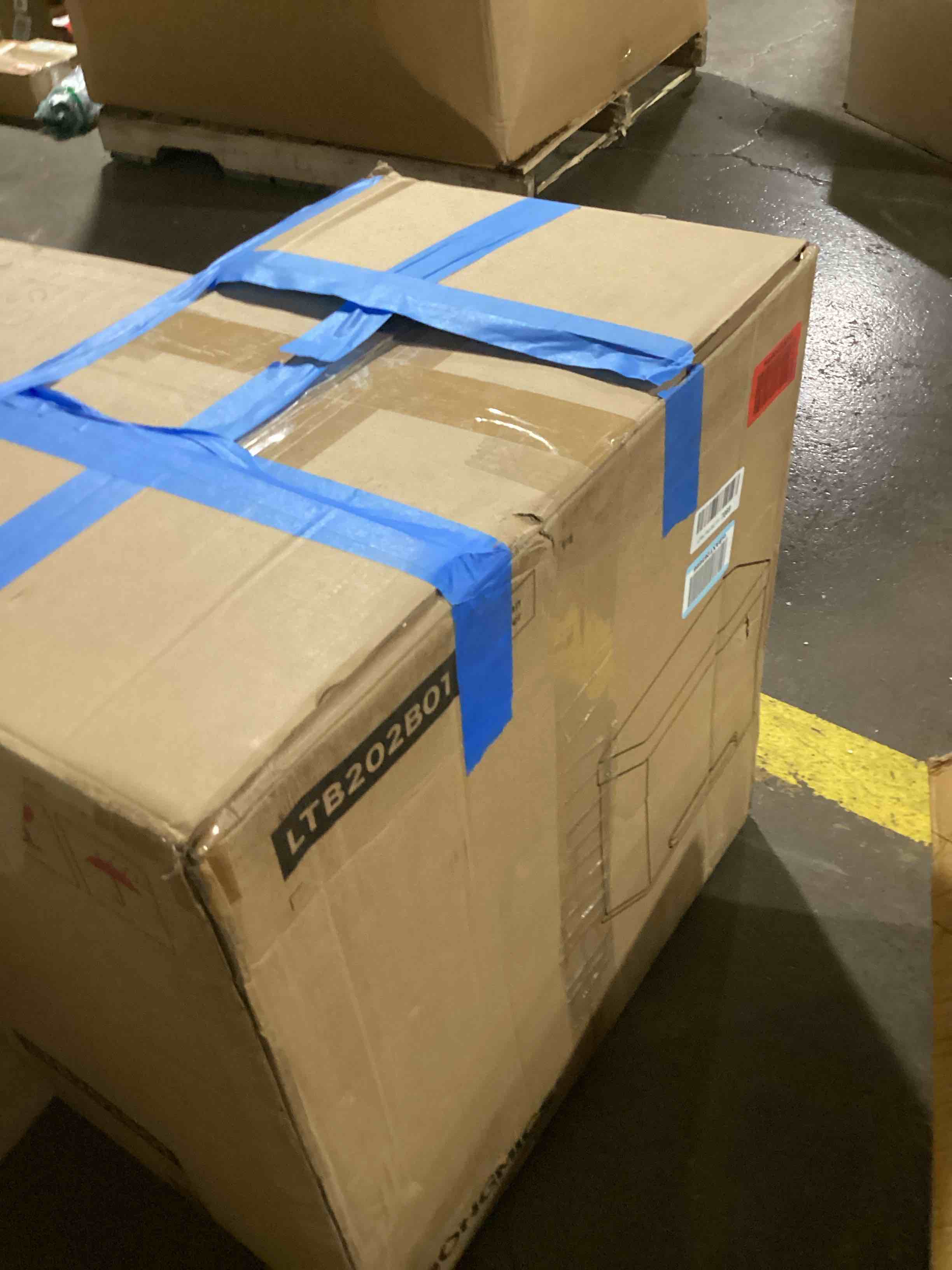 https://s3.amazonaws.com/lotting-images-prod/bidfta/ORG6037418_1722448302260.jpeg