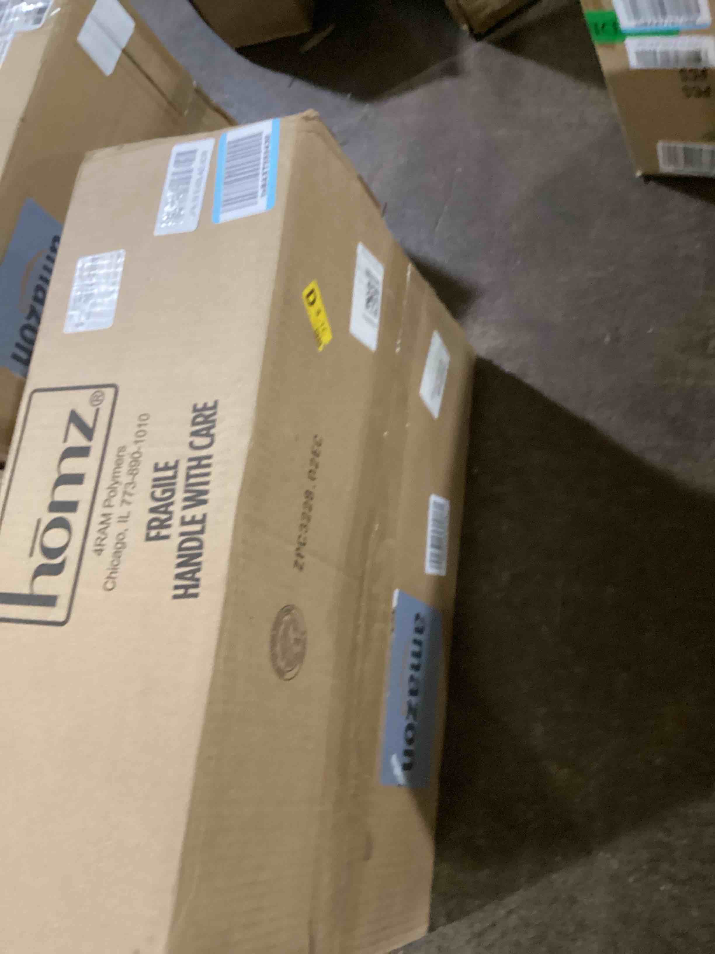 https://s3.amazonaws.com/lotting-images-prod/bidfta/ORG6037840_1722621115555.jpeg