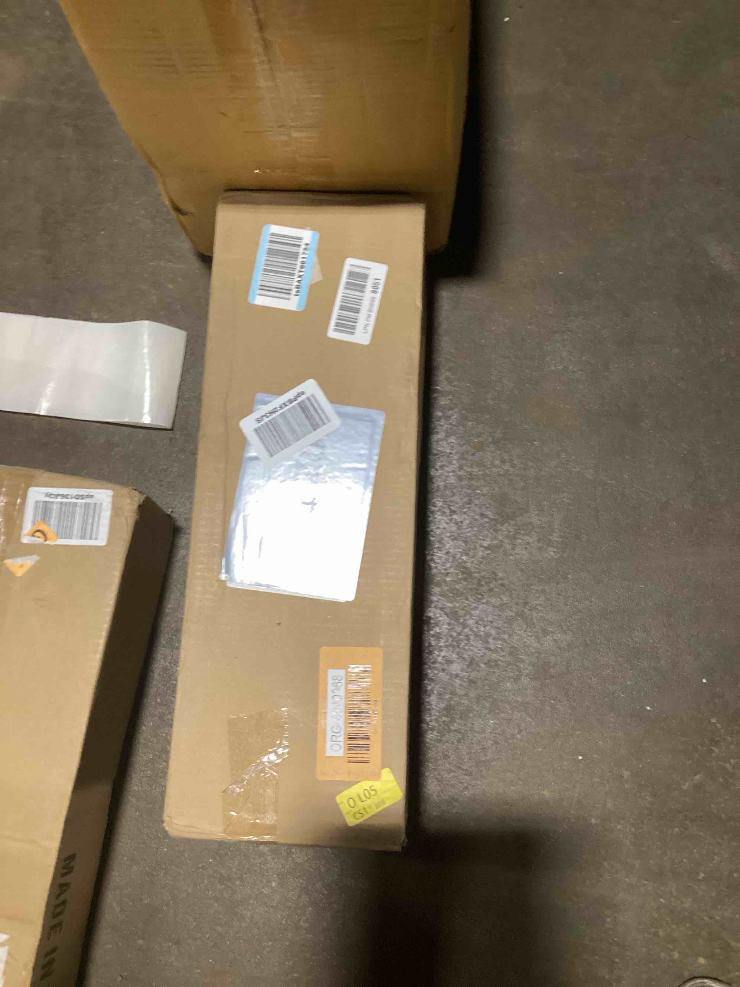 https://s3.amazonaws.com/lotting-images-prod/bidfta/ORG6040968_1724166646591.jpeg