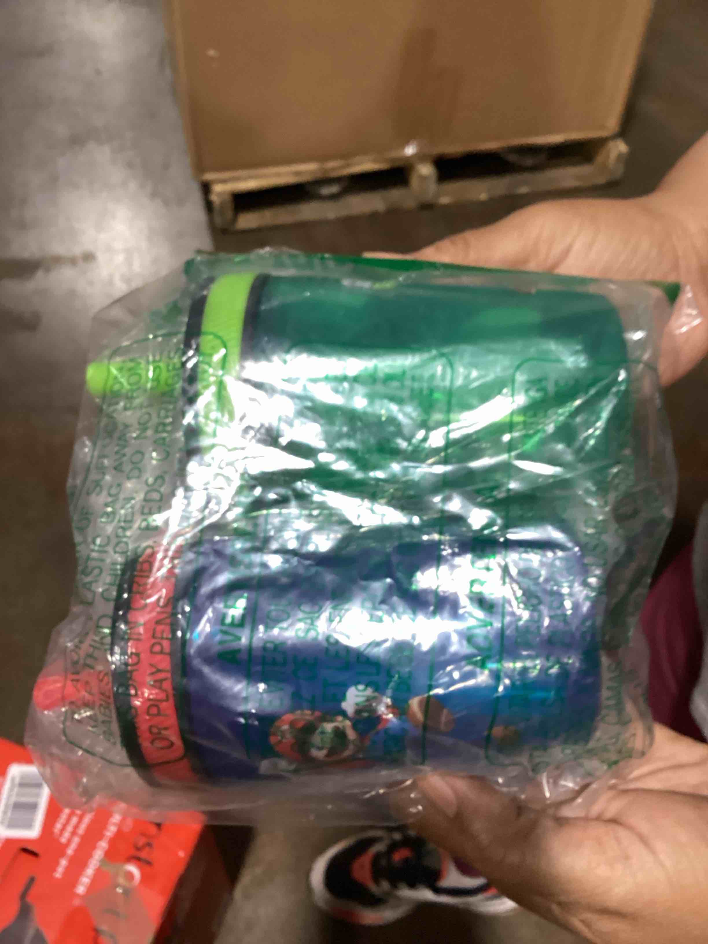 https://s3.amazonaws.com/lotting-images-prod/bidfta/ORG6041367_1724334919023.jpeg