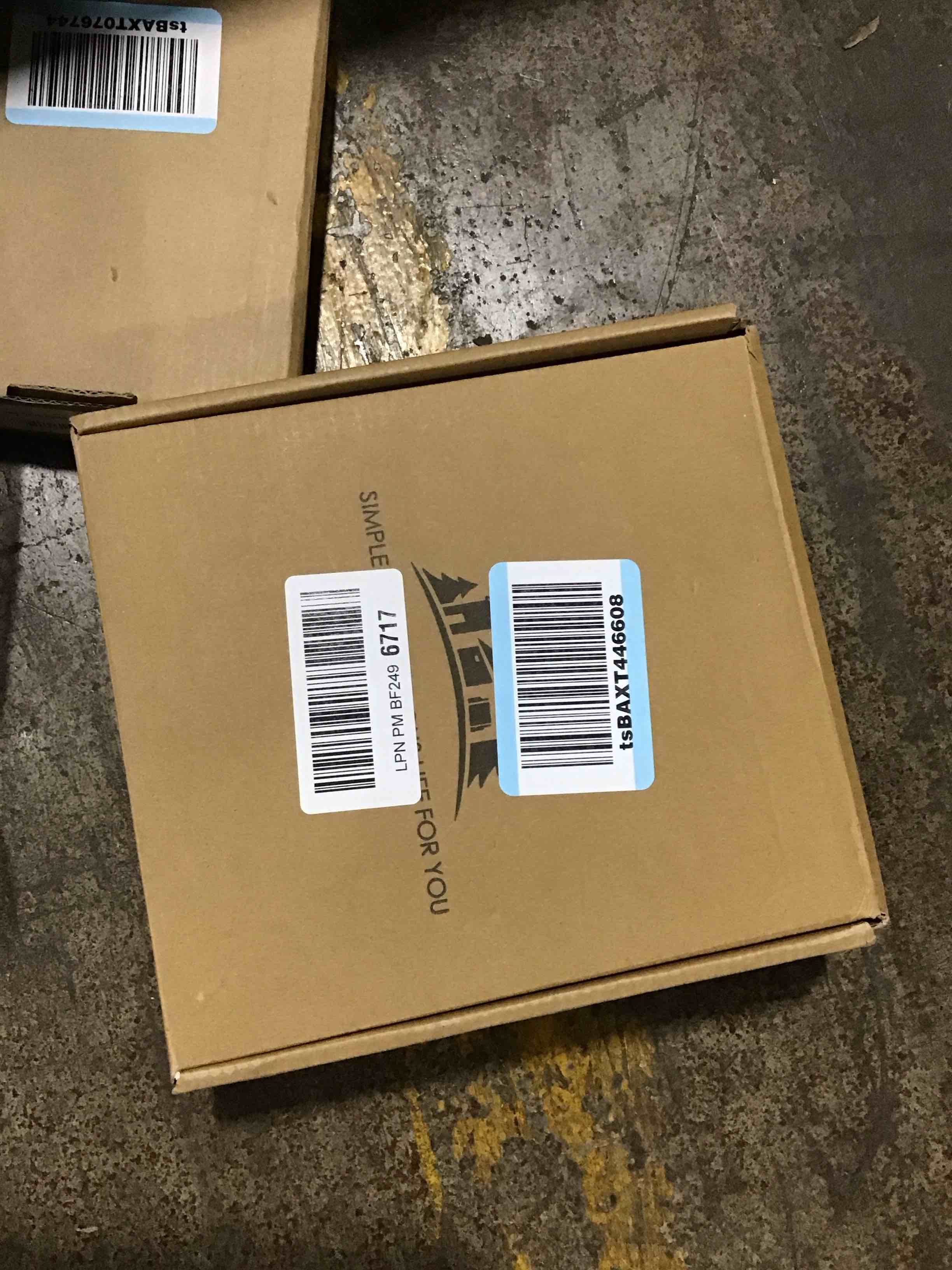 https://s3.amazonaws.com/lotting-images-prod/bidfta/ORG6041530_1724350403479.jpeg