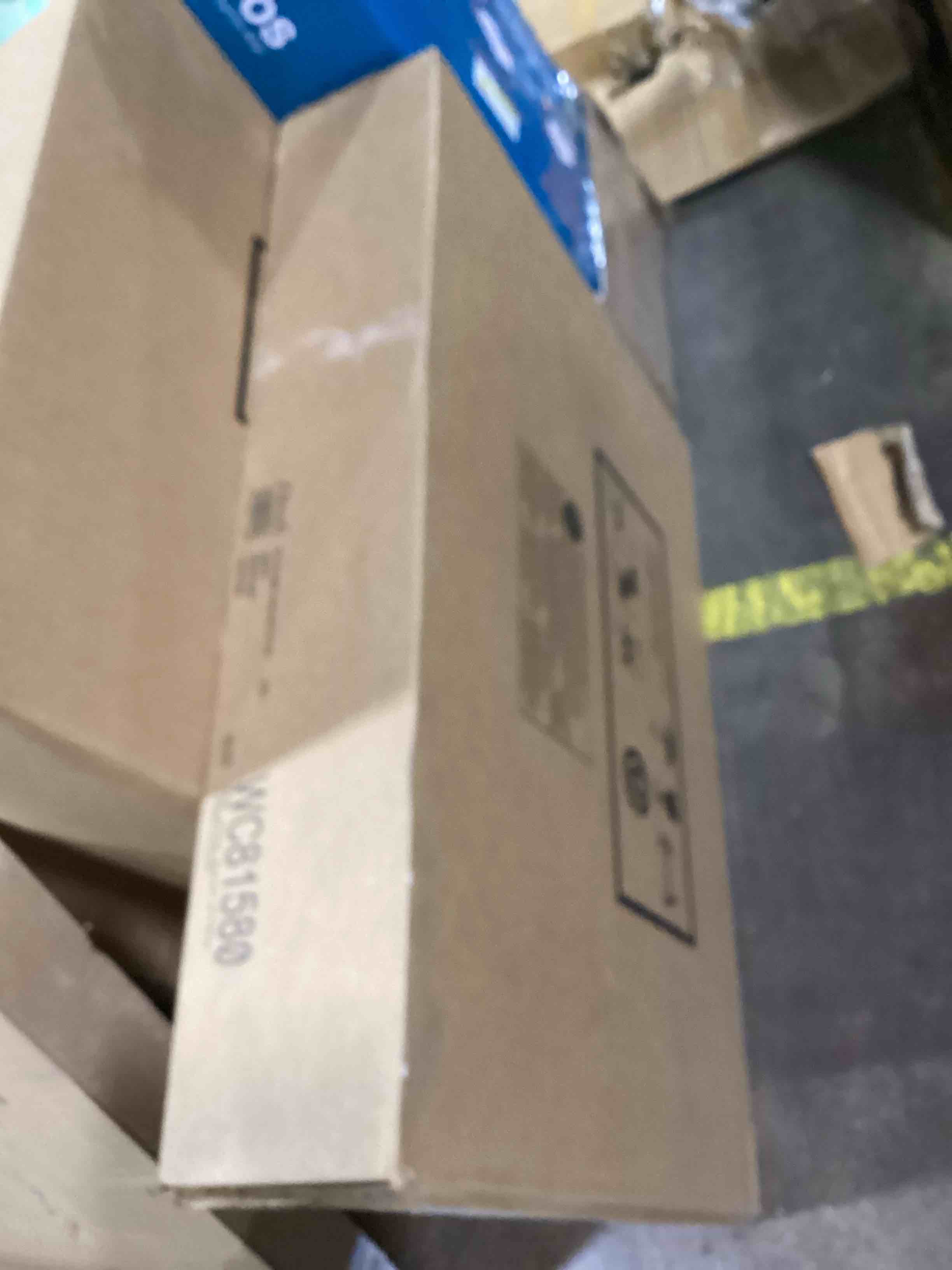 https://s3.amazonaws.com/lotting-images-prod/bidfta/ORG6042568_1724424014897.jpeg