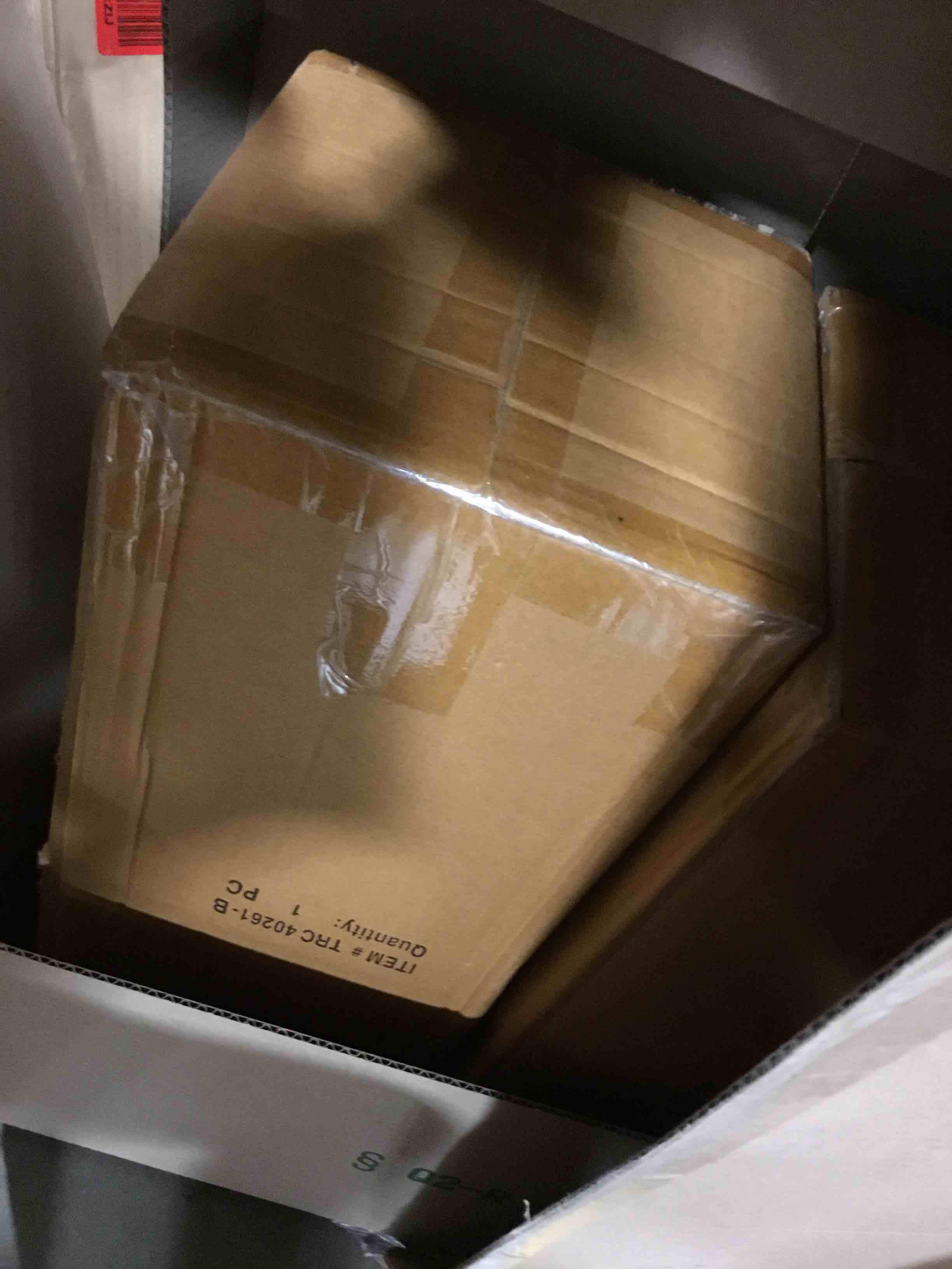 https://s3.amazonaws.com/lotting-images-prod/bidfta/ORG6046579_1716581875205.jpeg
