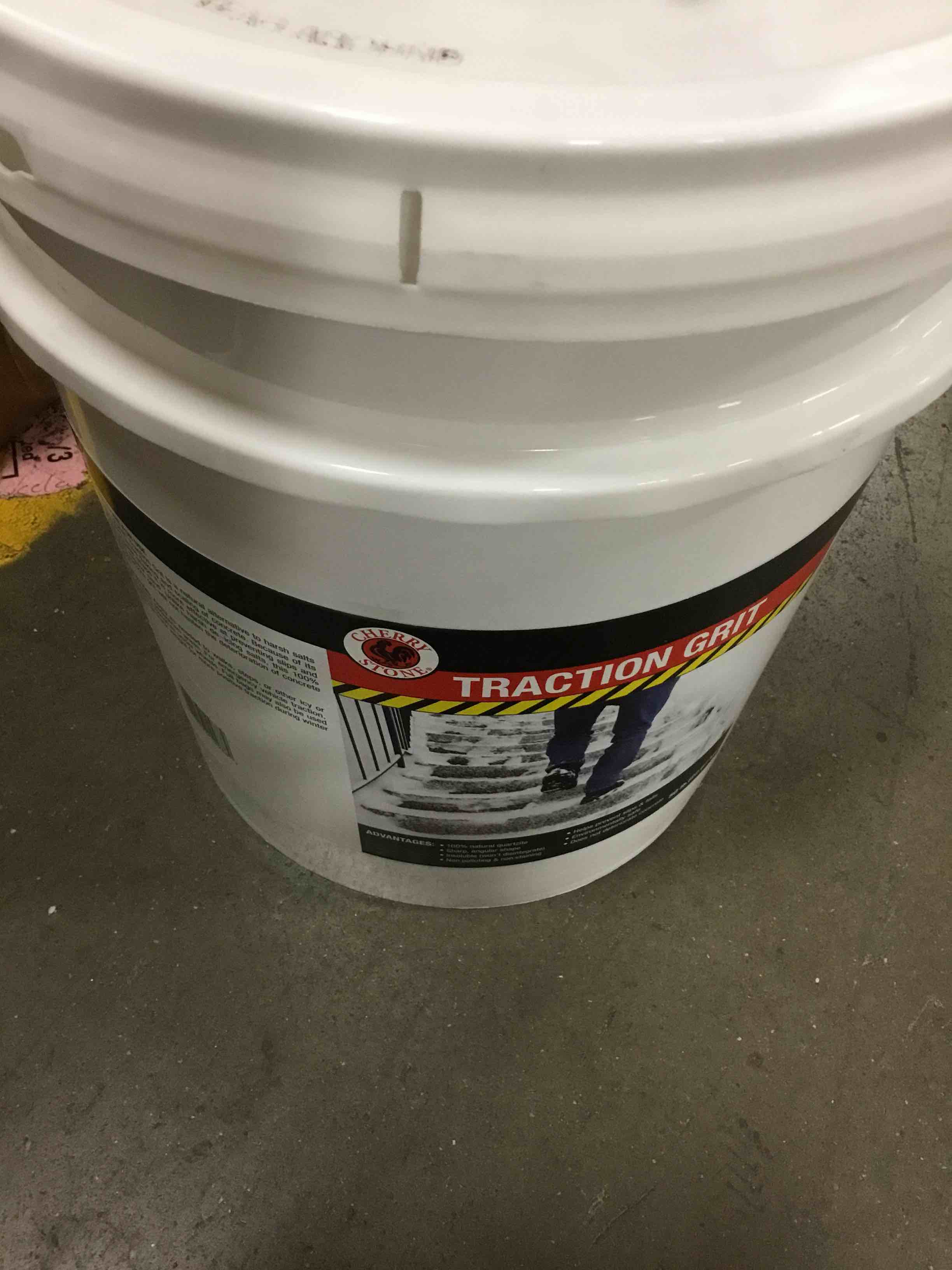 https://s3.amazonaws.com/lotting-images-prod/bidfta/ORG6046644_1716652524073.jpeg