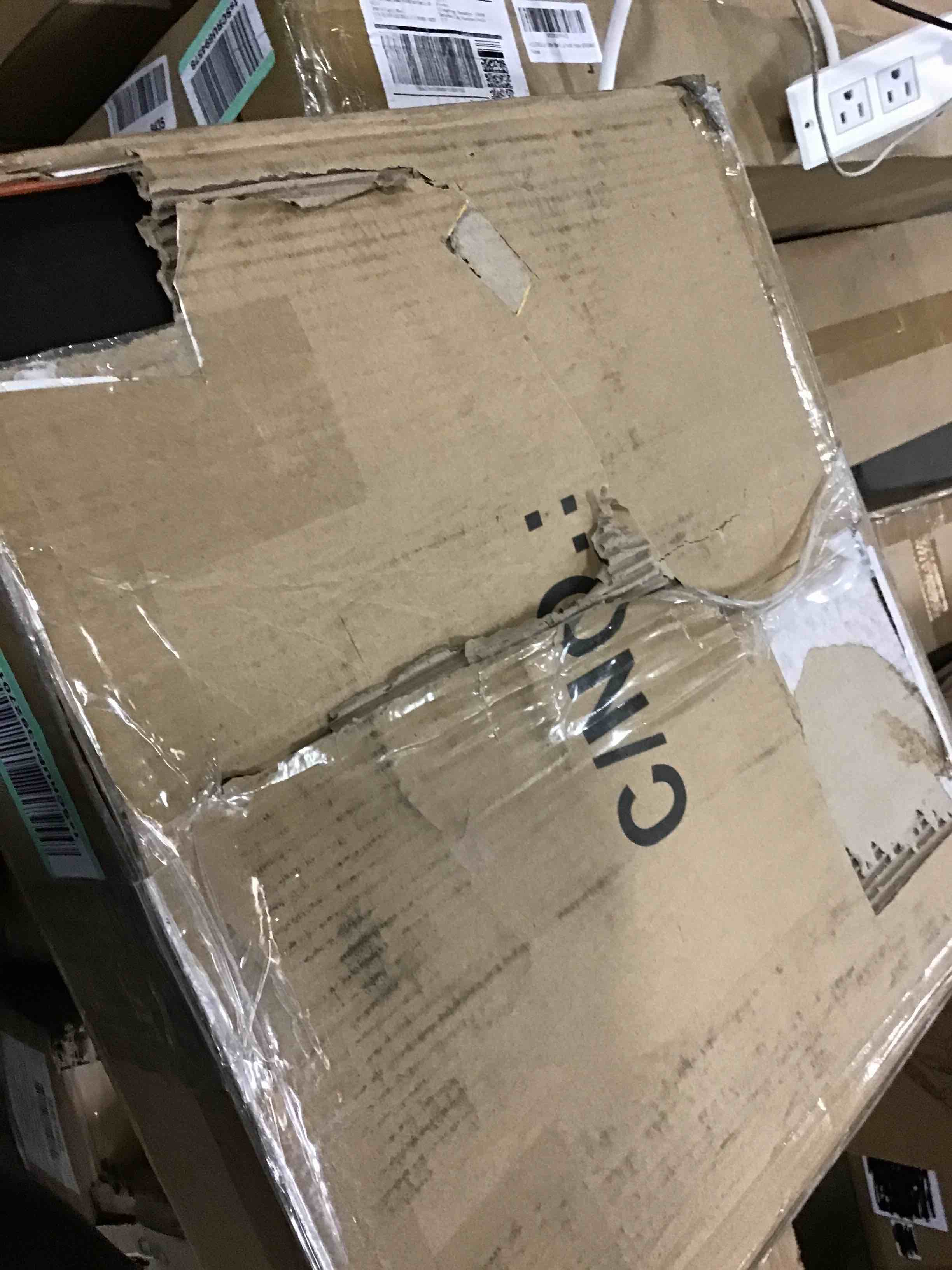 https://s3.amazonaws.com/lotting-images-prod/bidfta/ORG6047018_1716236779733.jpeg