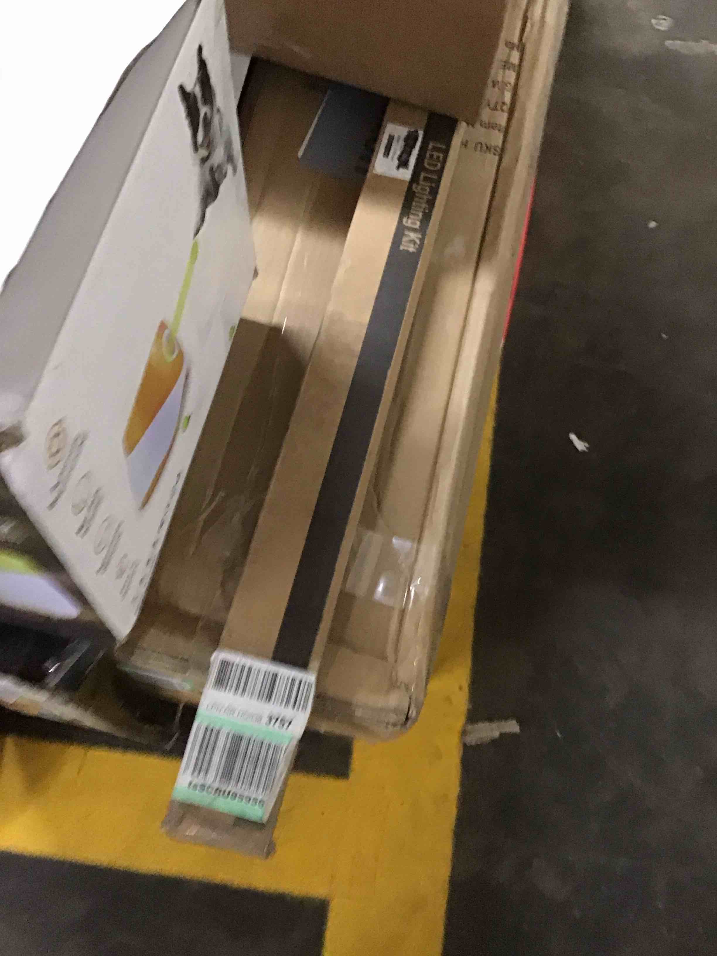 https://s3.amazonaws.com/lotting-images-prod/bidfta/ORG6051031_1716553772312.jpeg