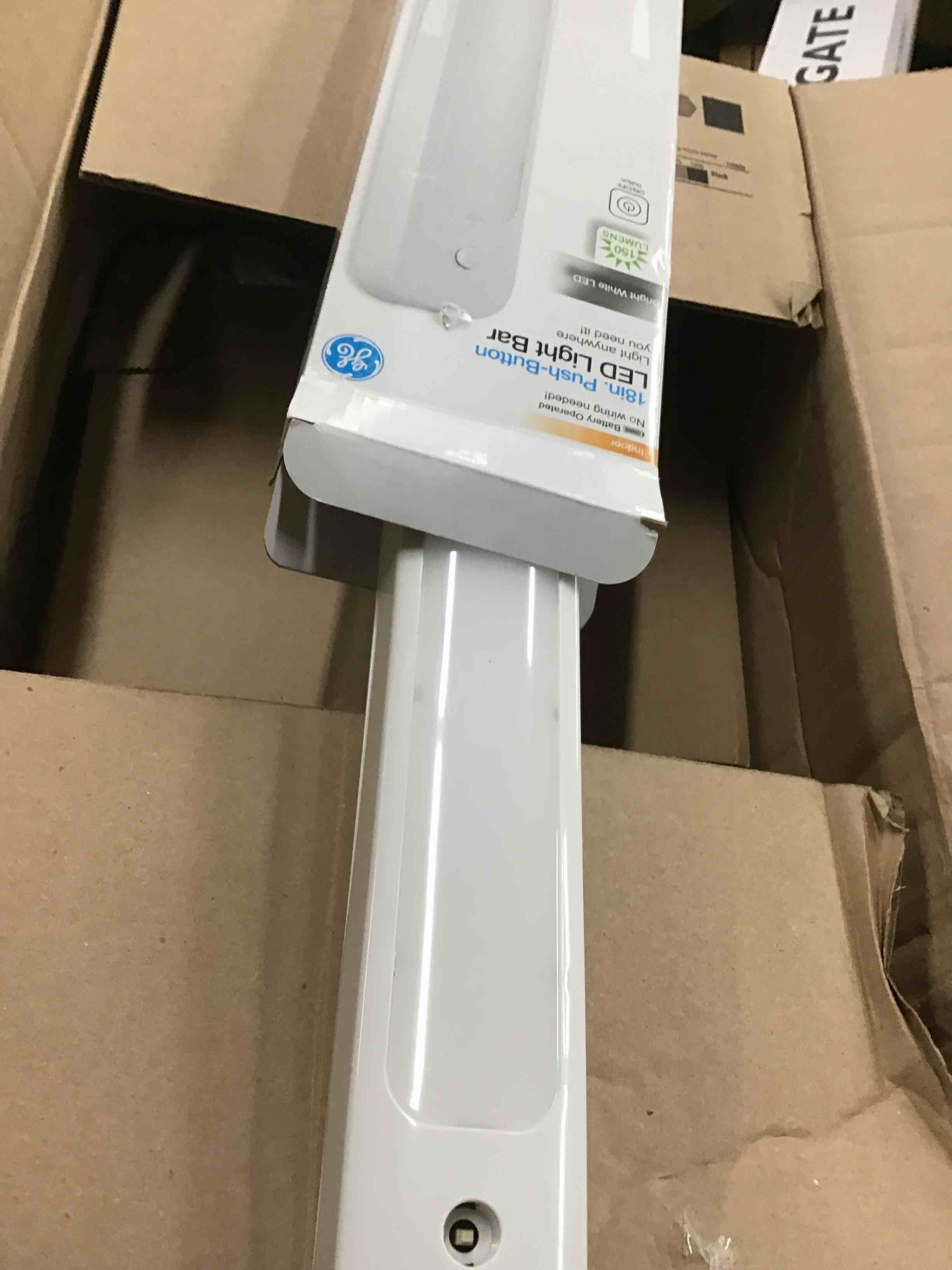 https://s3.amazonaws.com/lotting-images-prod/bidfta/ORG6052107_1715021621061.jpeg