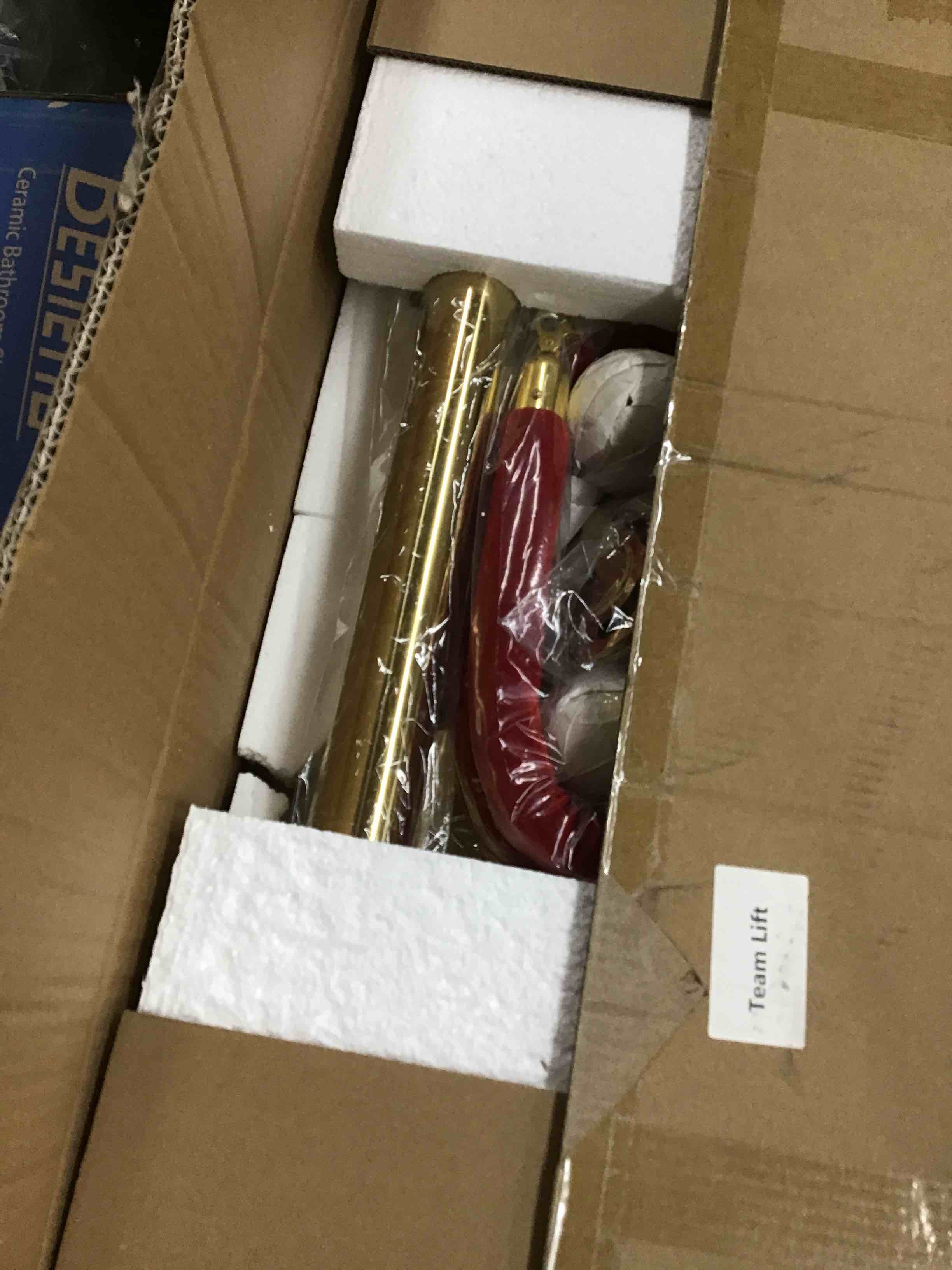https://s3.amazonaws.com/lotting-images-prod/bidfta/ORG6052133_1715026053559.jpeg