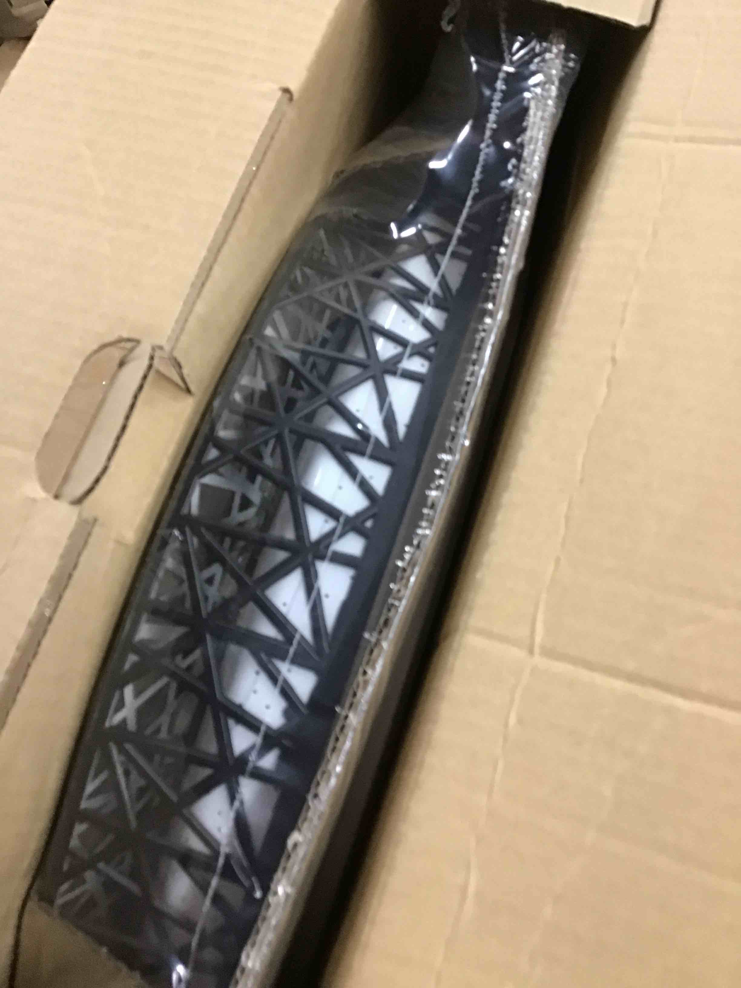 https://s3.amazonaws.com/lotting-images-prod/bidfta/ORG6052135_1715026354383.jpeg
