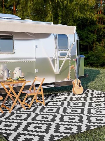 Hanwell Goods Waterproof Outdoor Plastic Straw Rug, Outdoor Patio Mats Clearance, Plastic Camping Rug for RV, Backyard, Deck, Picnic, Beach, Trailer, Balcony, Gray & White (9'x12')