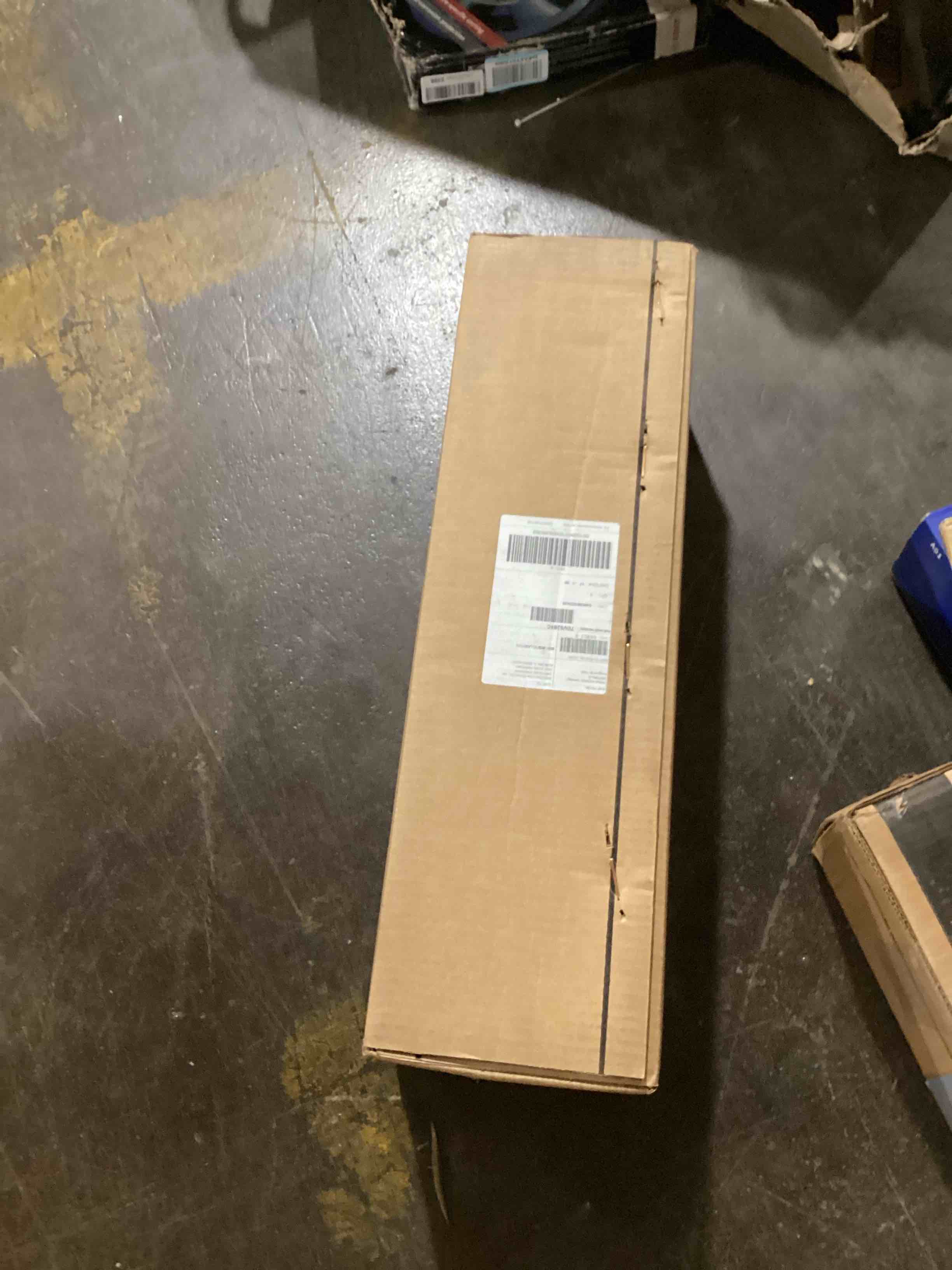 https://s3.amazonaws.com/lotting-images-prod/bidfta/ORG6059241_1714672971291.jpeg