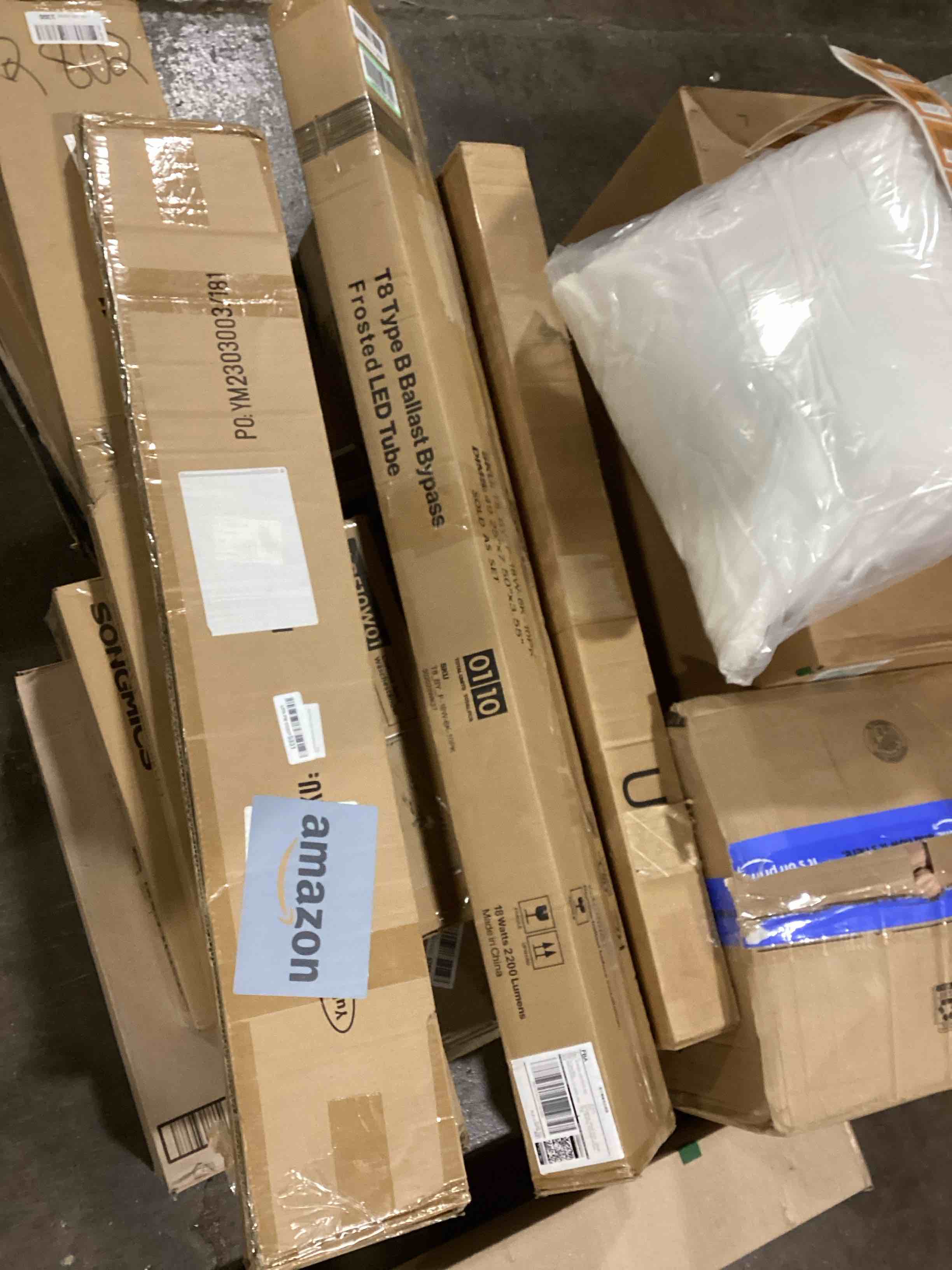https://s3.amazonaws.com/lotting-images-prod/bidfta/ORG6061853_1714138879826.jpeg
