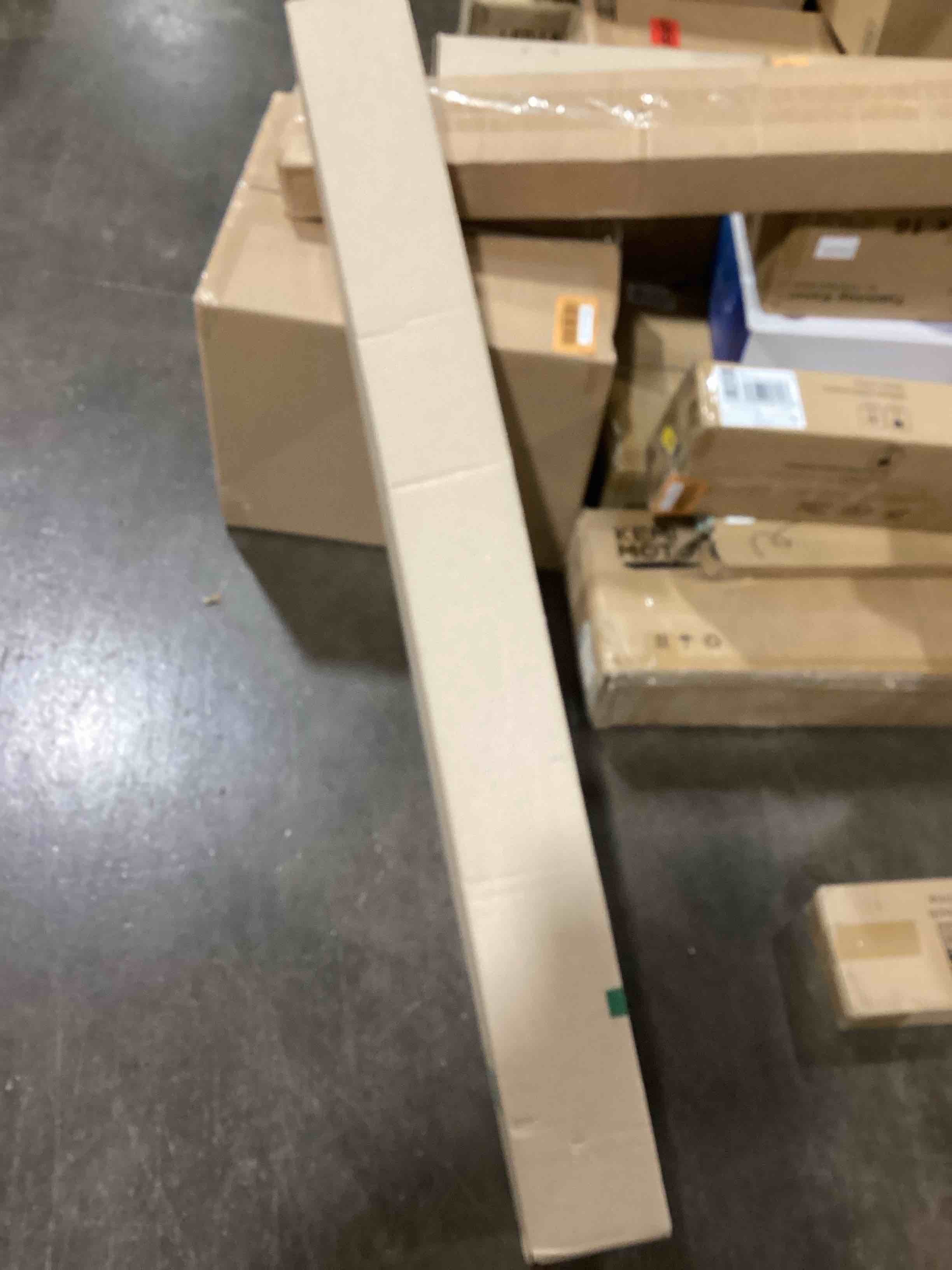 https://s3.amazonaws.com/lotting-images-prod/bidfta/ORG6061884_1714139420970.jpeg