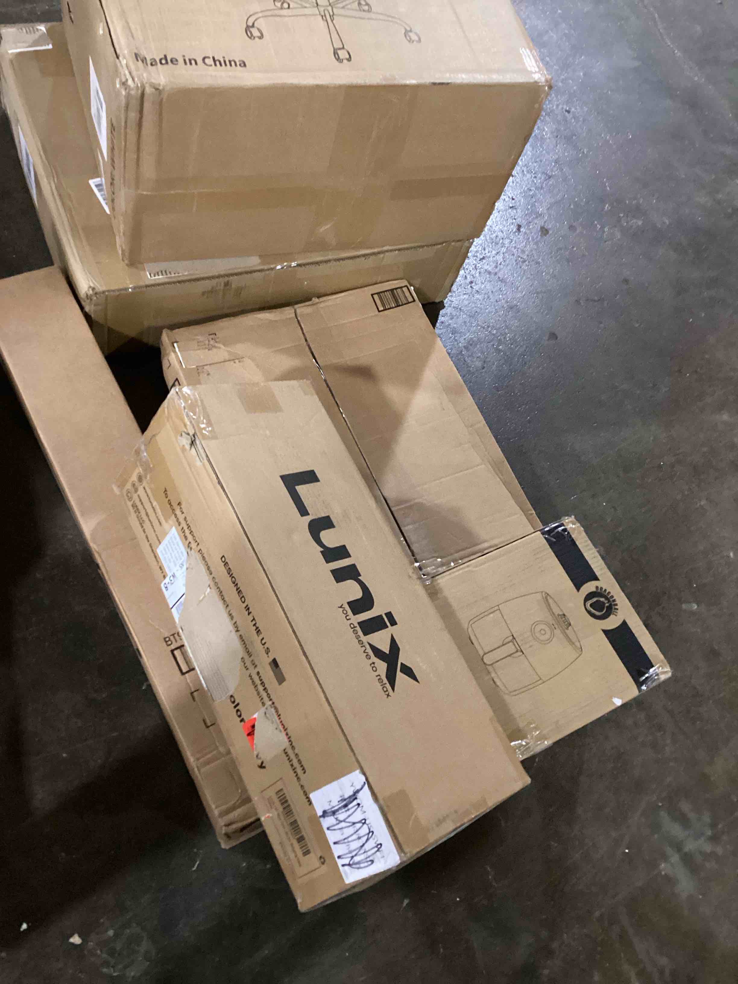 https://s3.amazonaws.com/lotting-images-prod/bidfta/ORG6061914_1714145325879.jpeg