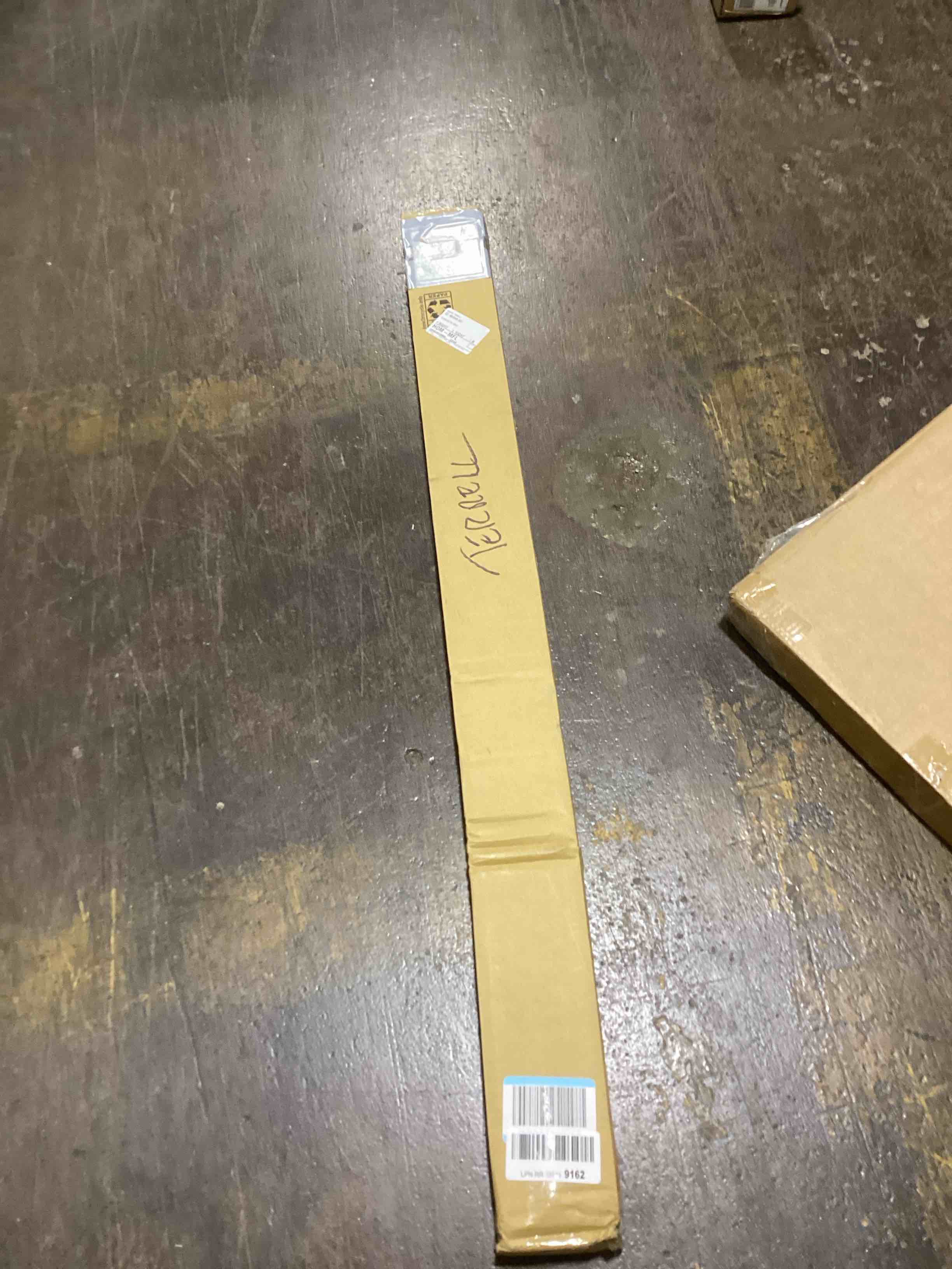 https://s3.amazonaws.com/lotting-images-prod/bidfta/ORG6062046_1713970027757.jpeg